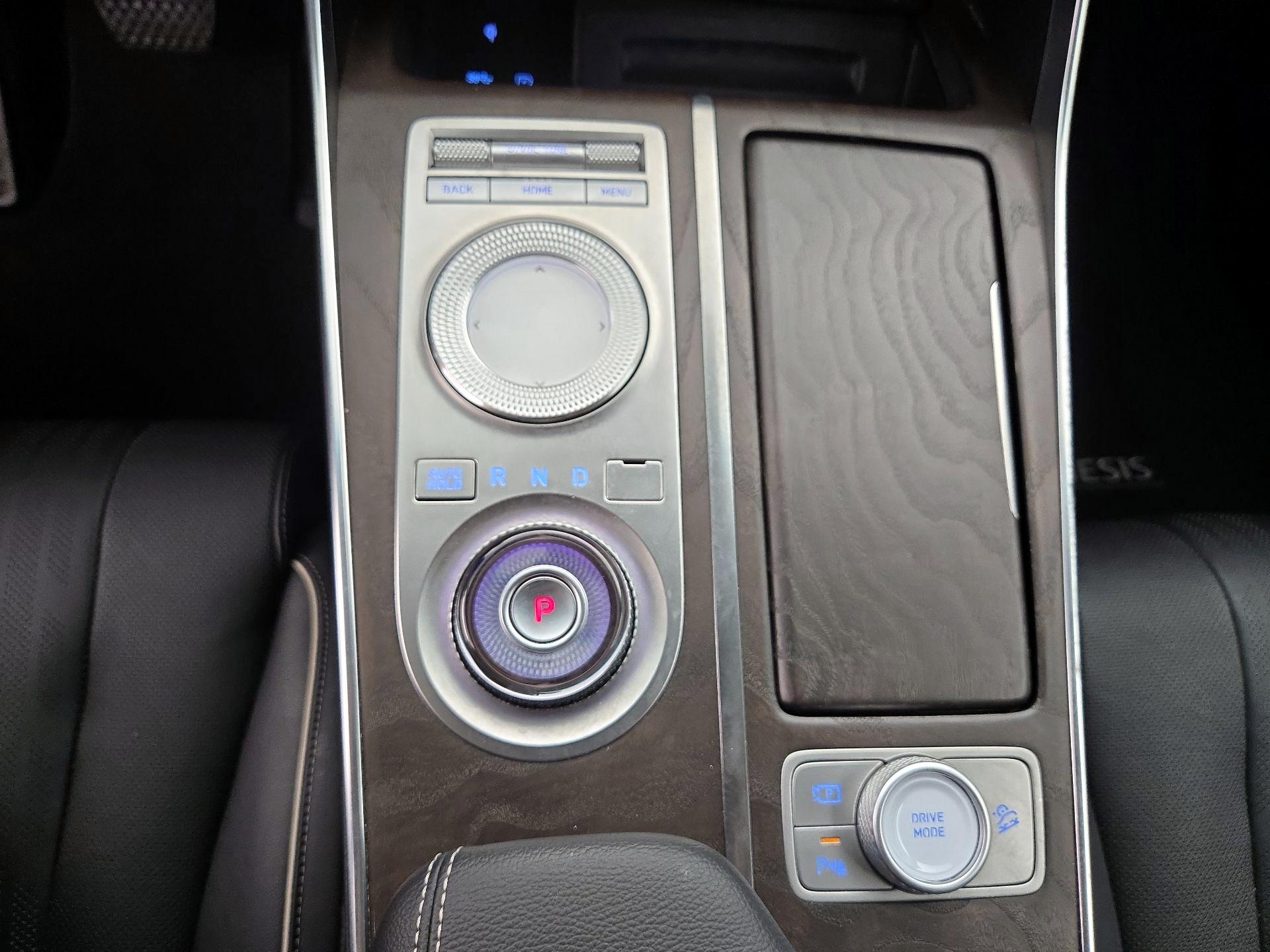 Thumbnail: 2022 Genesis GV80 - 18