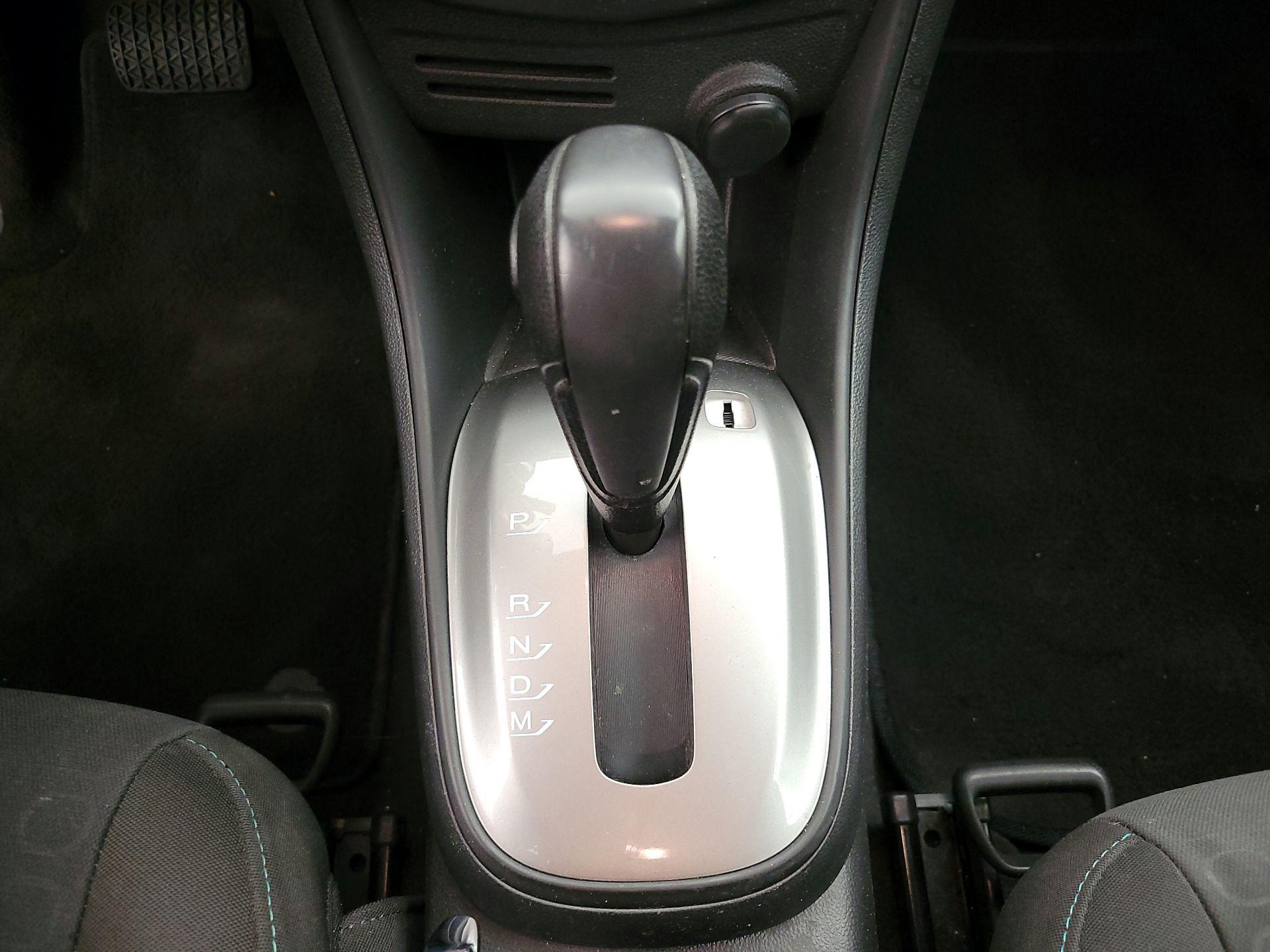 Thumbnail: 2015 Chevrolet Trax - 17