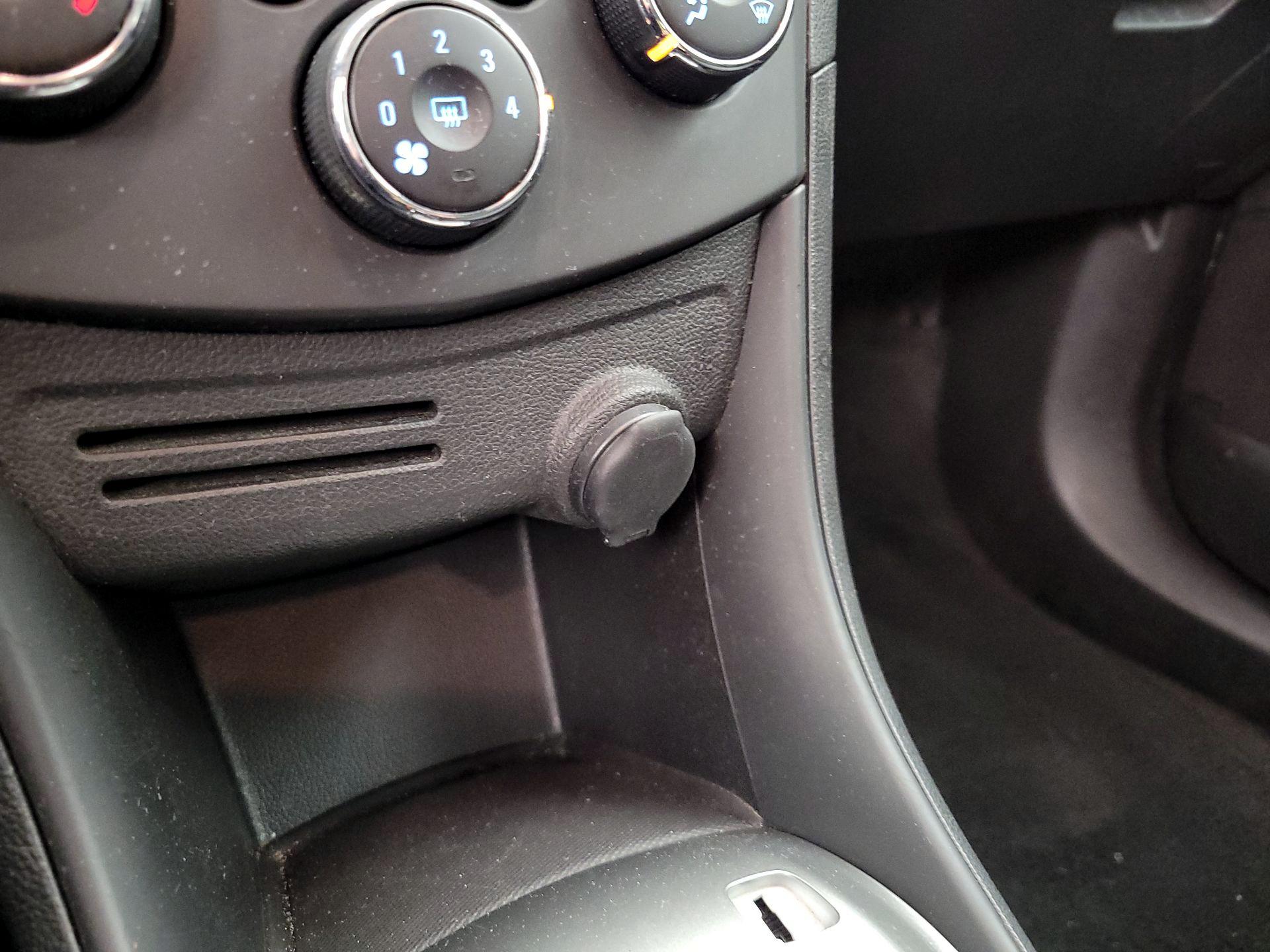Thumbnail: 2015 Chevrolet Trax - 18