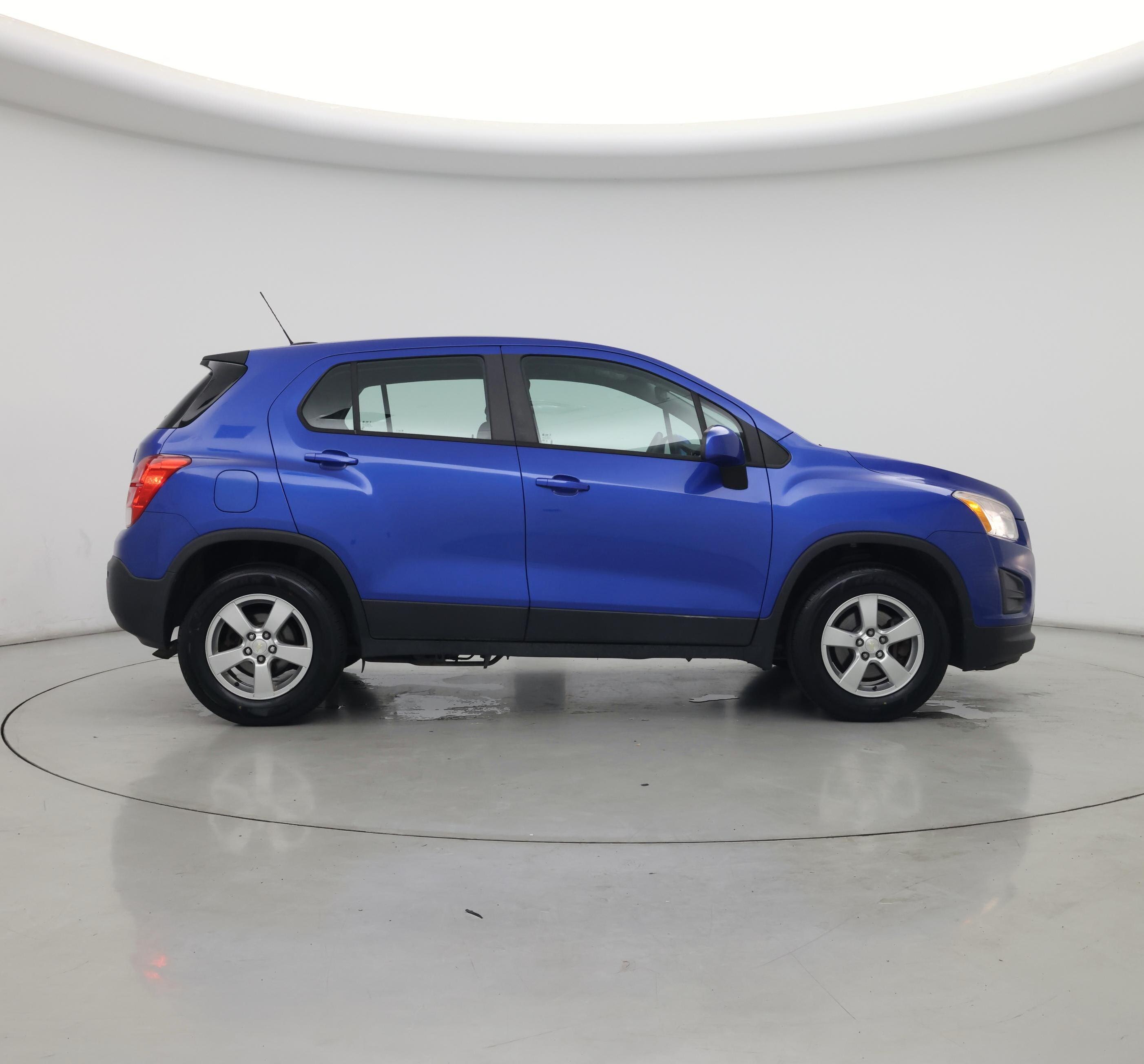 Thumbnail: 2015 Chevrolet Trax - 7