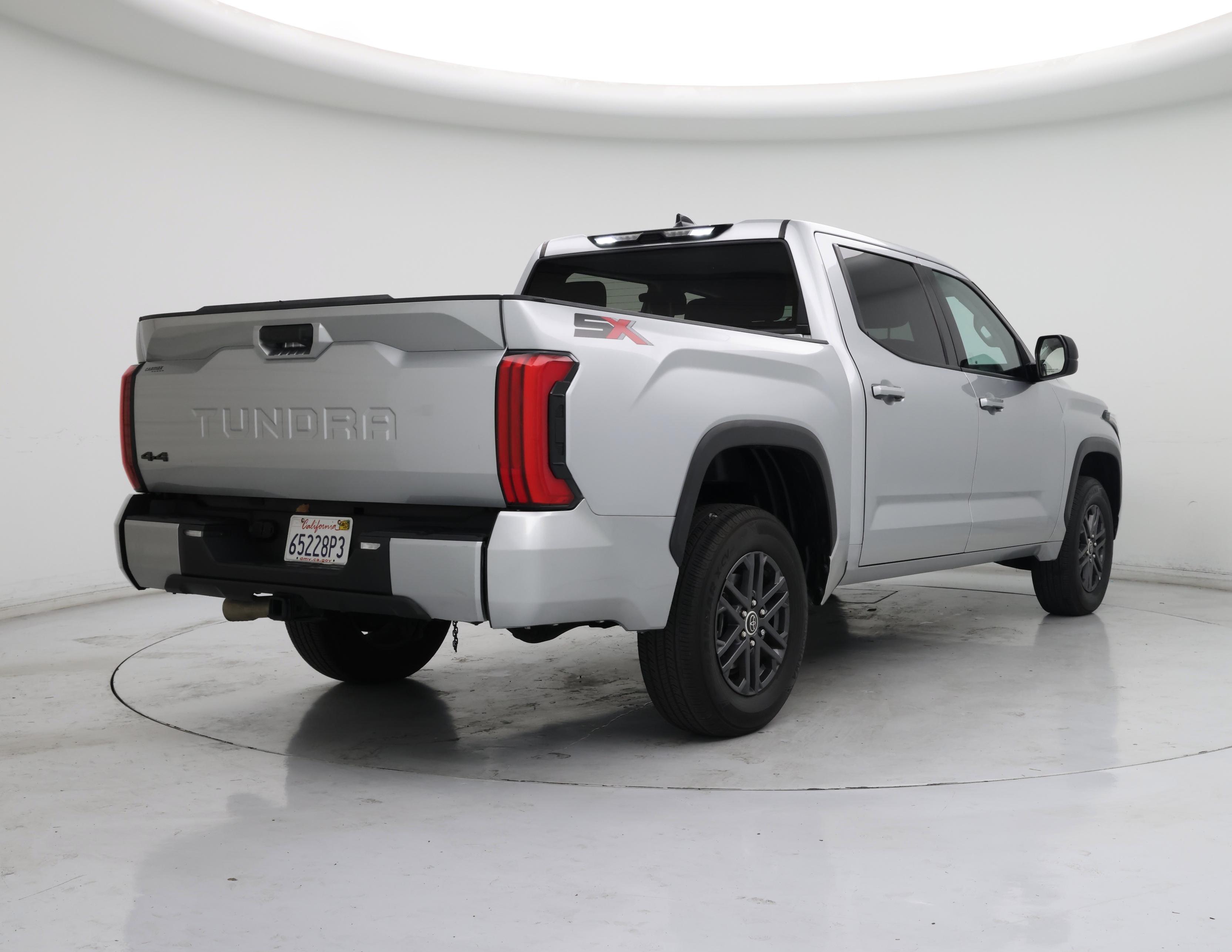 Thumbnail: 2023 Toyota Tundra - 8