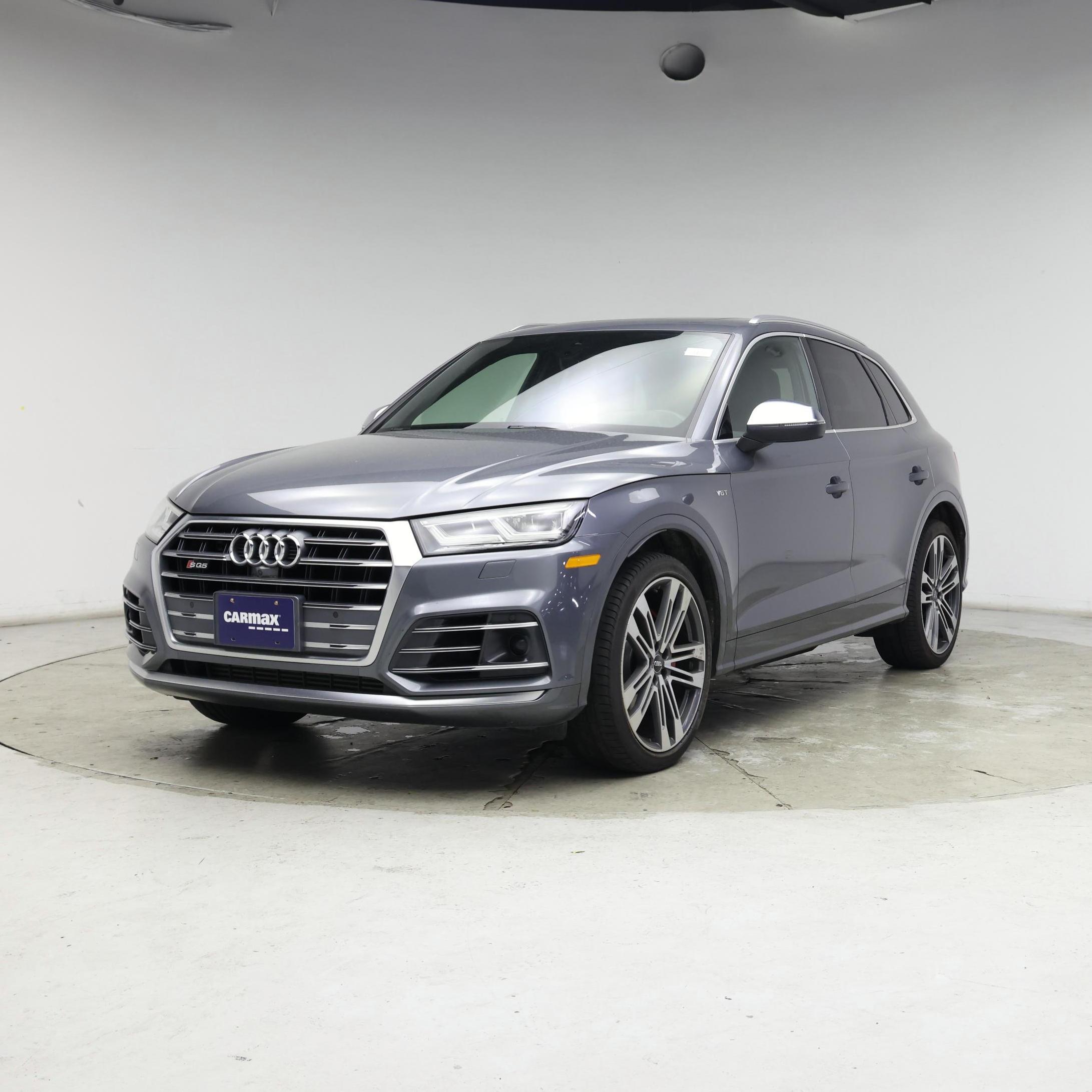 Thumbnail: 2018 Audi SQ5 - 4