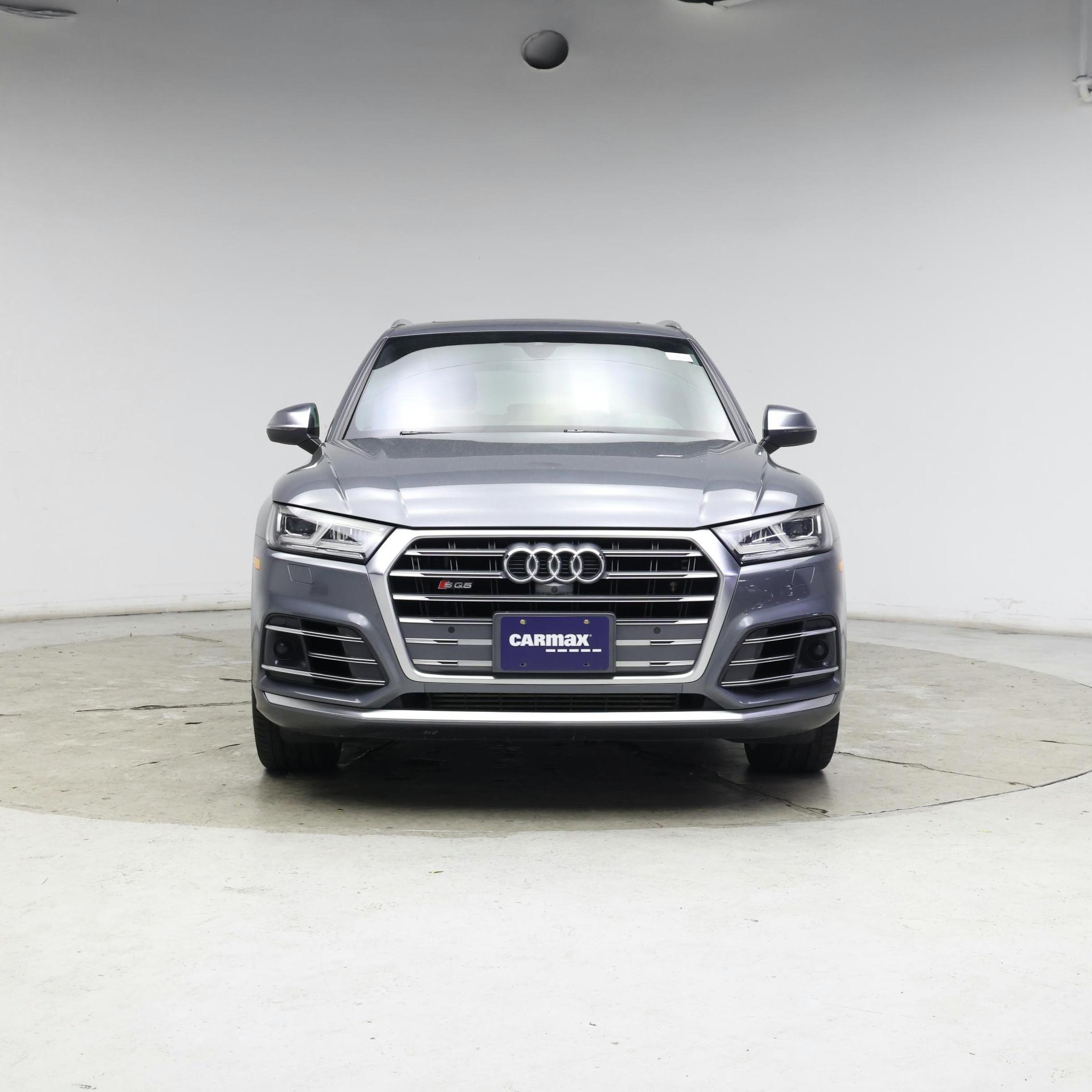 Thumbnail: 2018 Audi SQ5 - 5