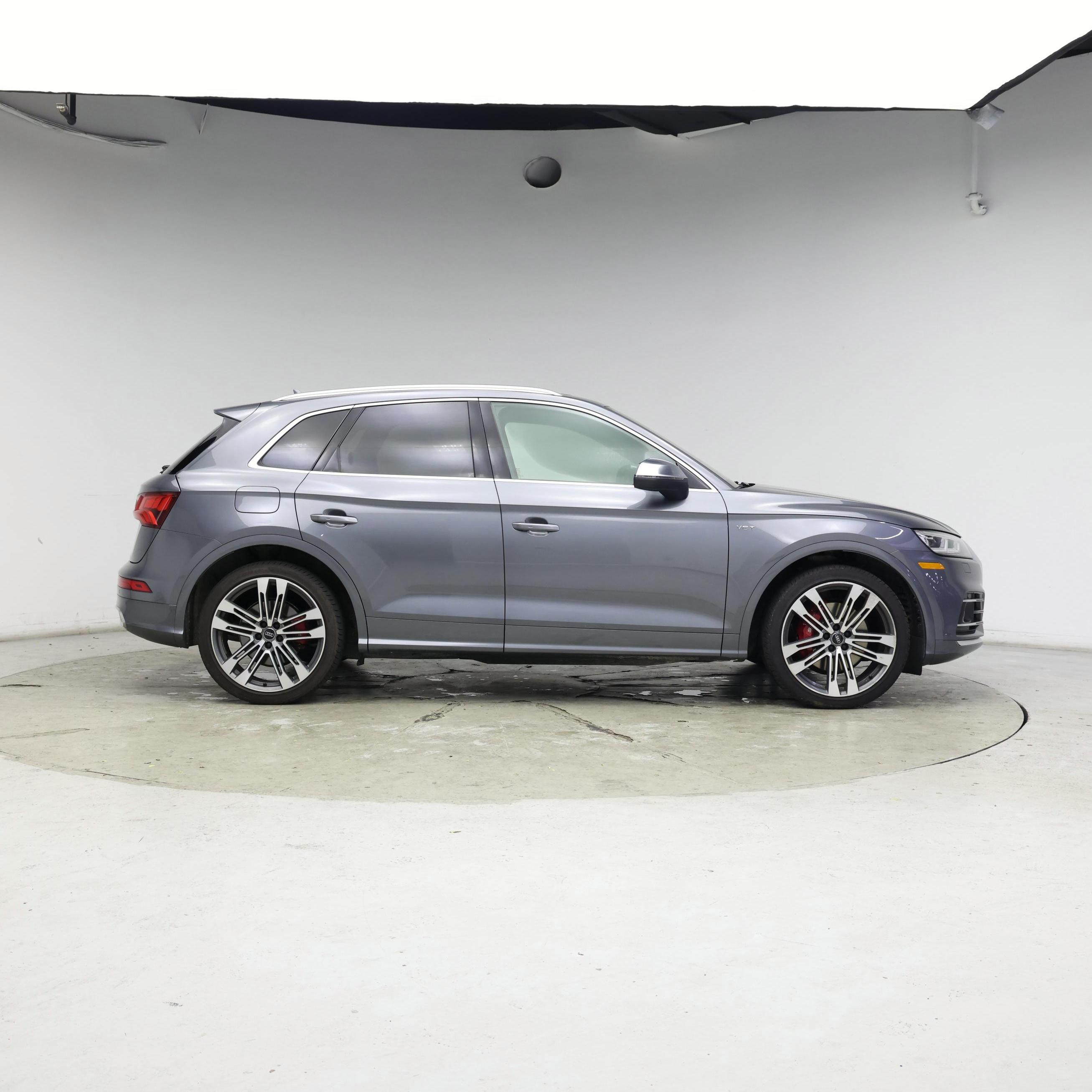 Thumbnail: 2018 Audi SQ5 - 7