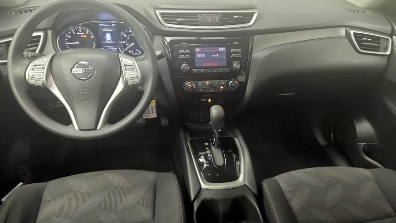 2016 Nissan Rogue S 9