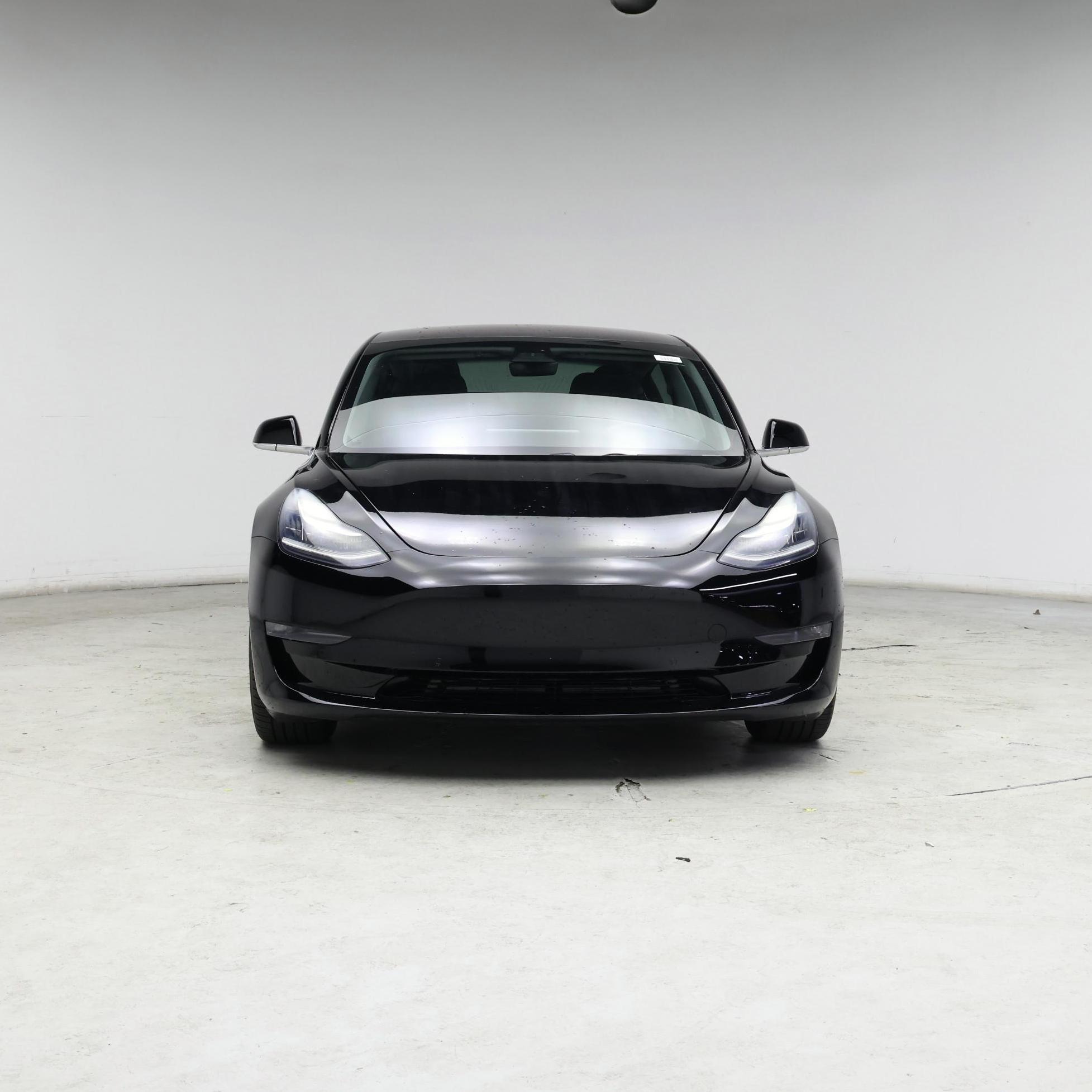 Thumbnail: 2019 Tesla Model 3 - 5