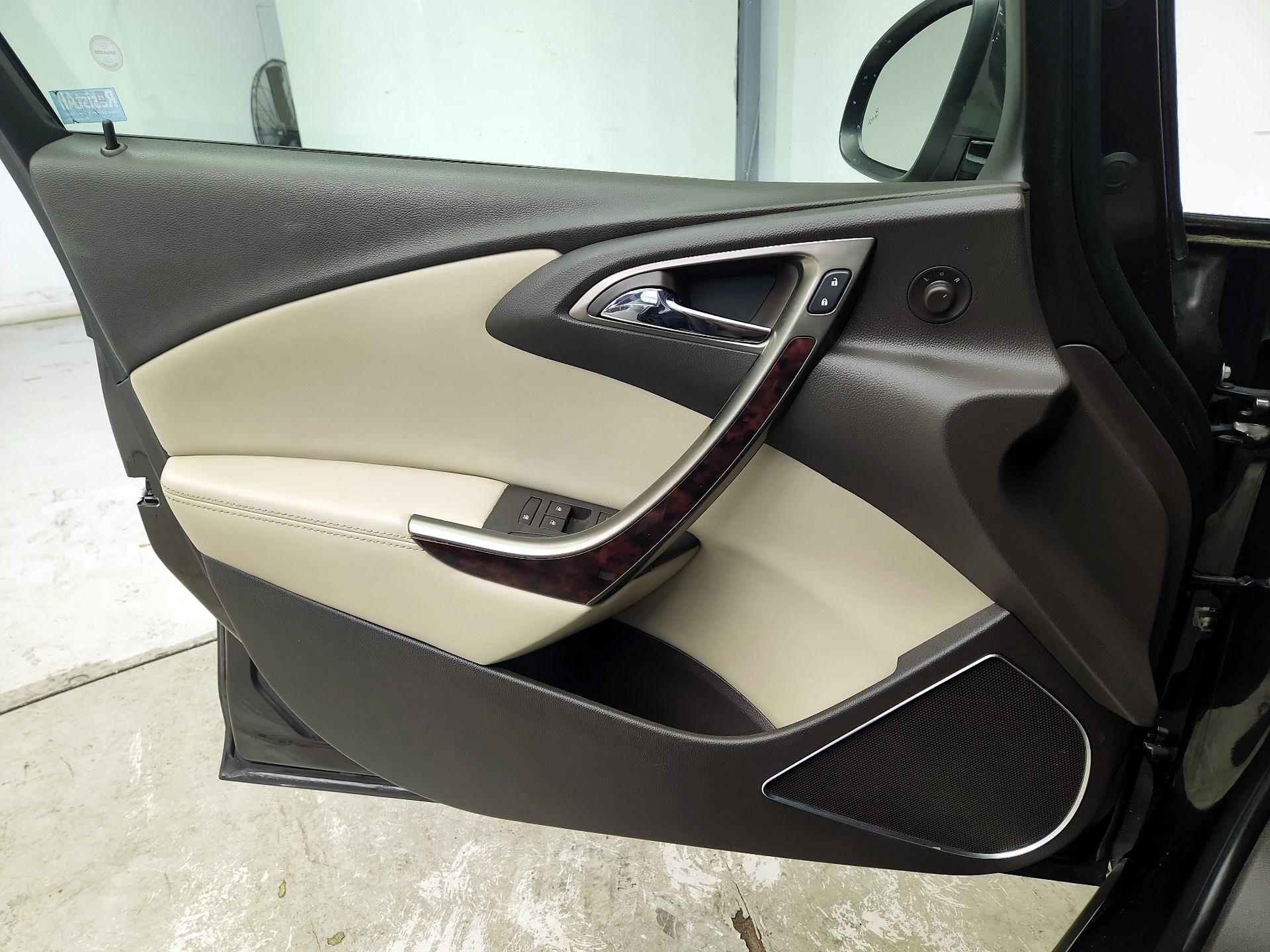 Thumbnail: 2015 Buick Verano - 12