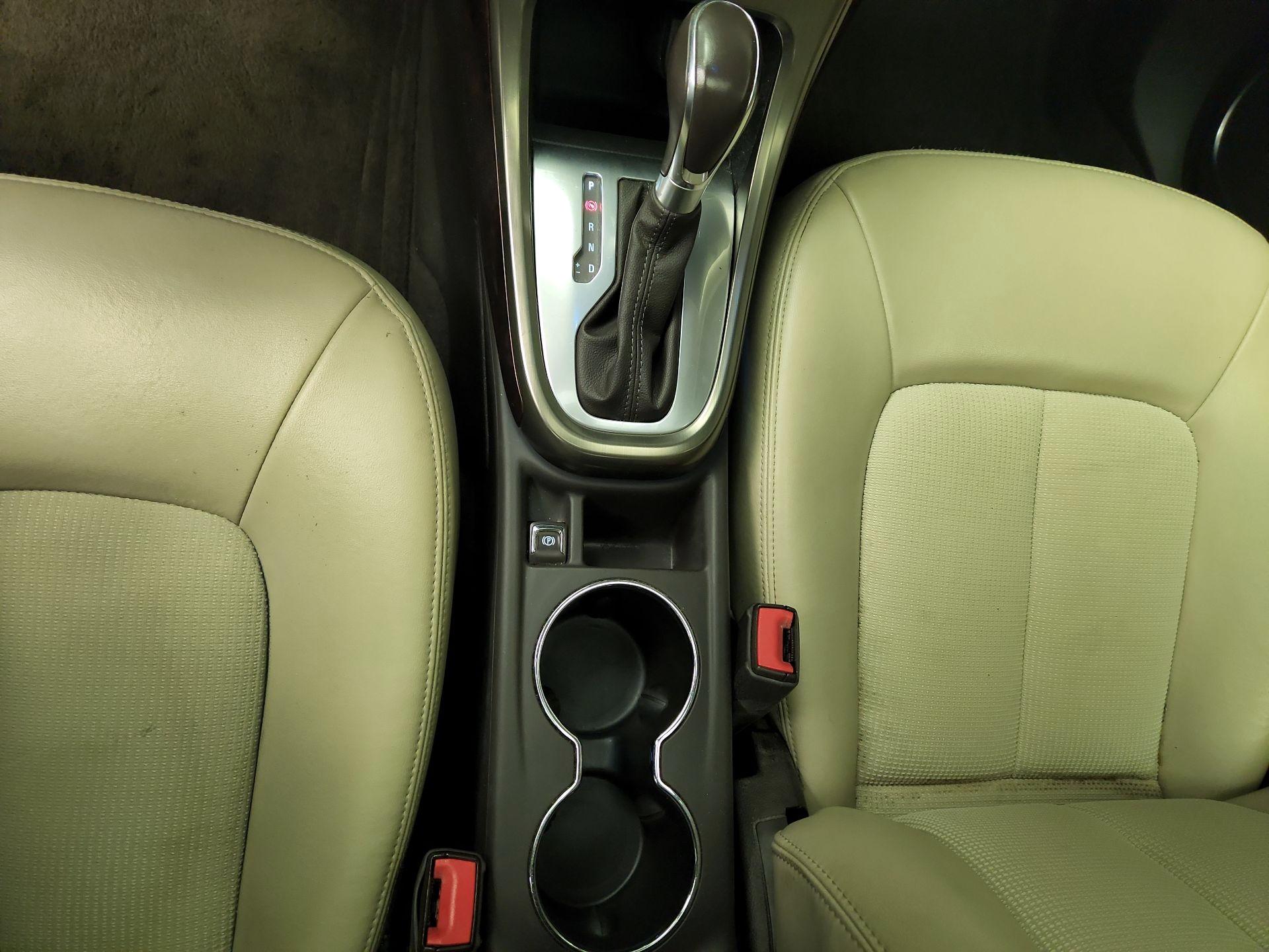 Thumbnail: 2015 Buick Verano - 17