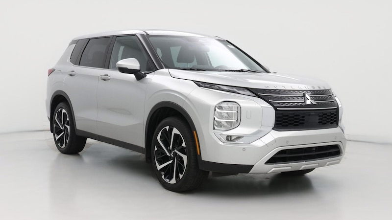 2023 Mitsubishi Outlander SE Hero Image
