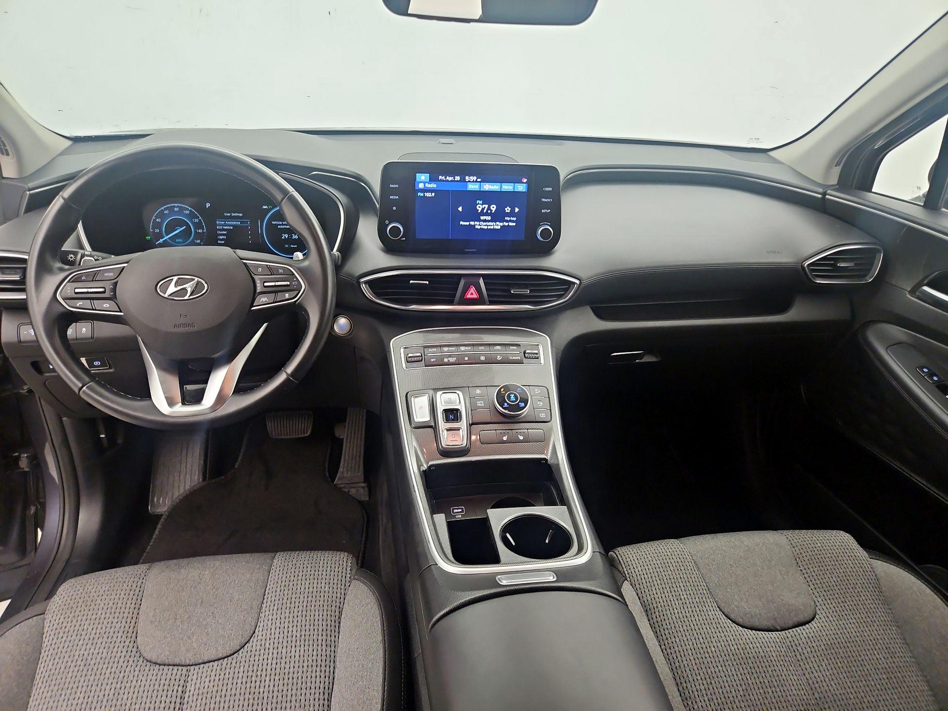 Thumbnail: 2022 Hyundai Santa Fe - 9