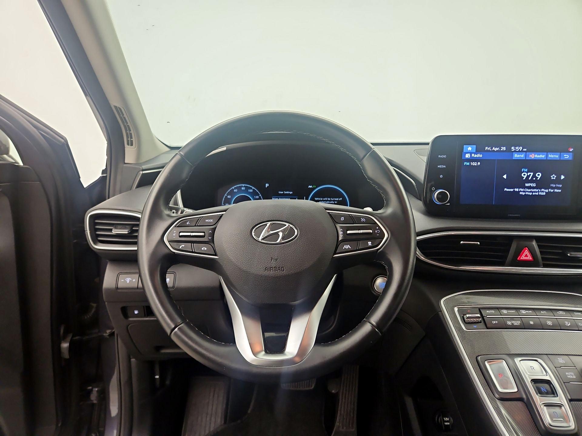 Thumbnail: 2022 Hyundai Santa Fe - 10