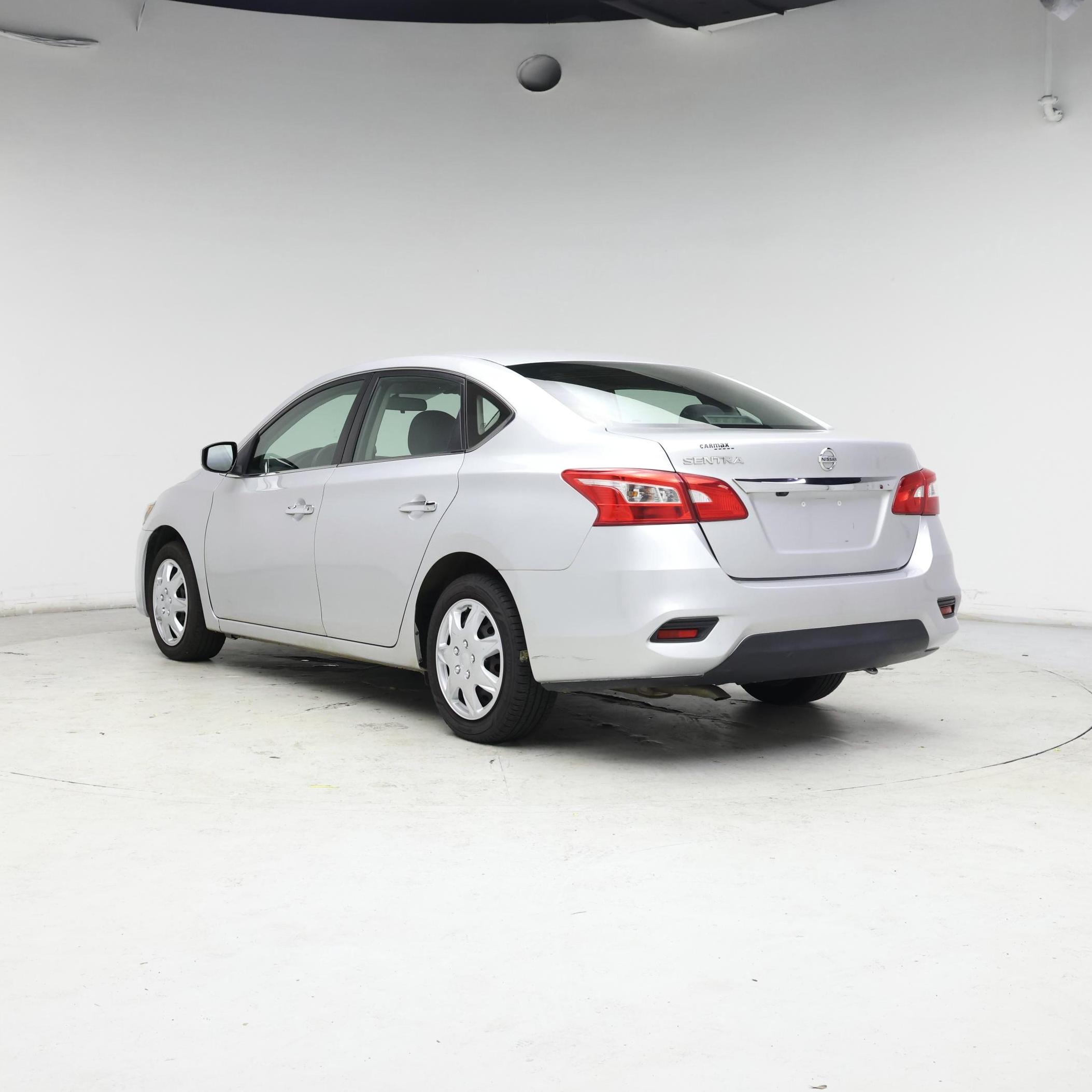 Thumbnail: 2018 Nissan Sentra - 2