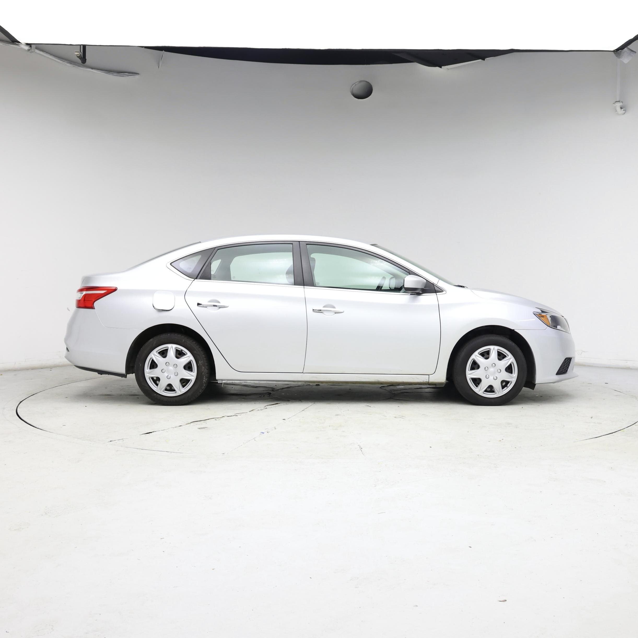 Thumbnail: 2018 Nissan Sentra - 7