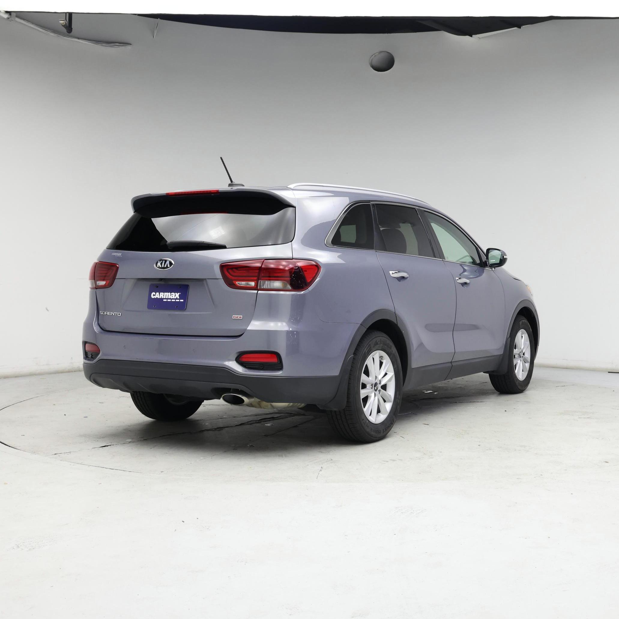Thumbnail: 2020 Kia Sorento - 8