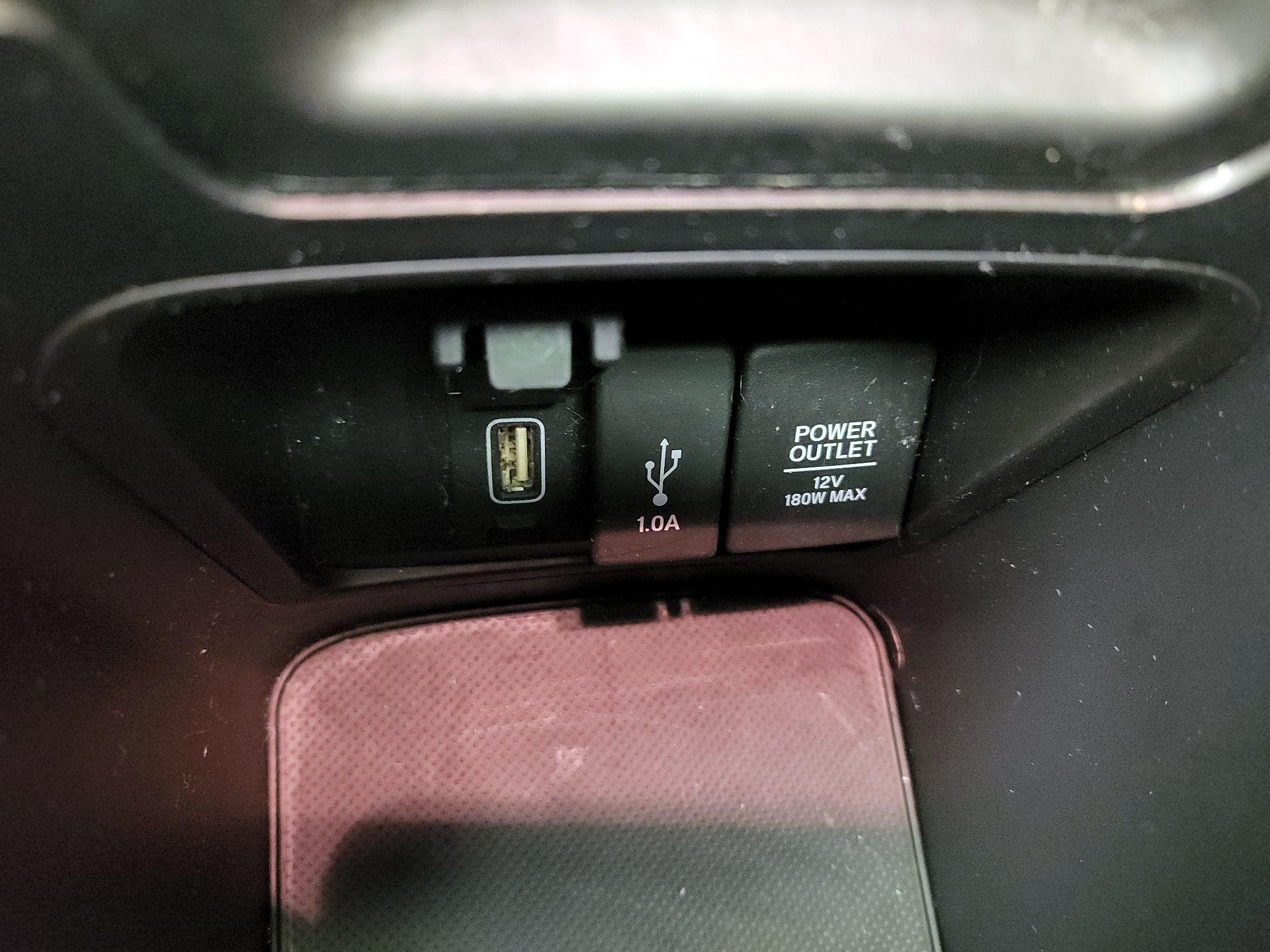 Thumbnail: 2019 Honda CR-V - 18