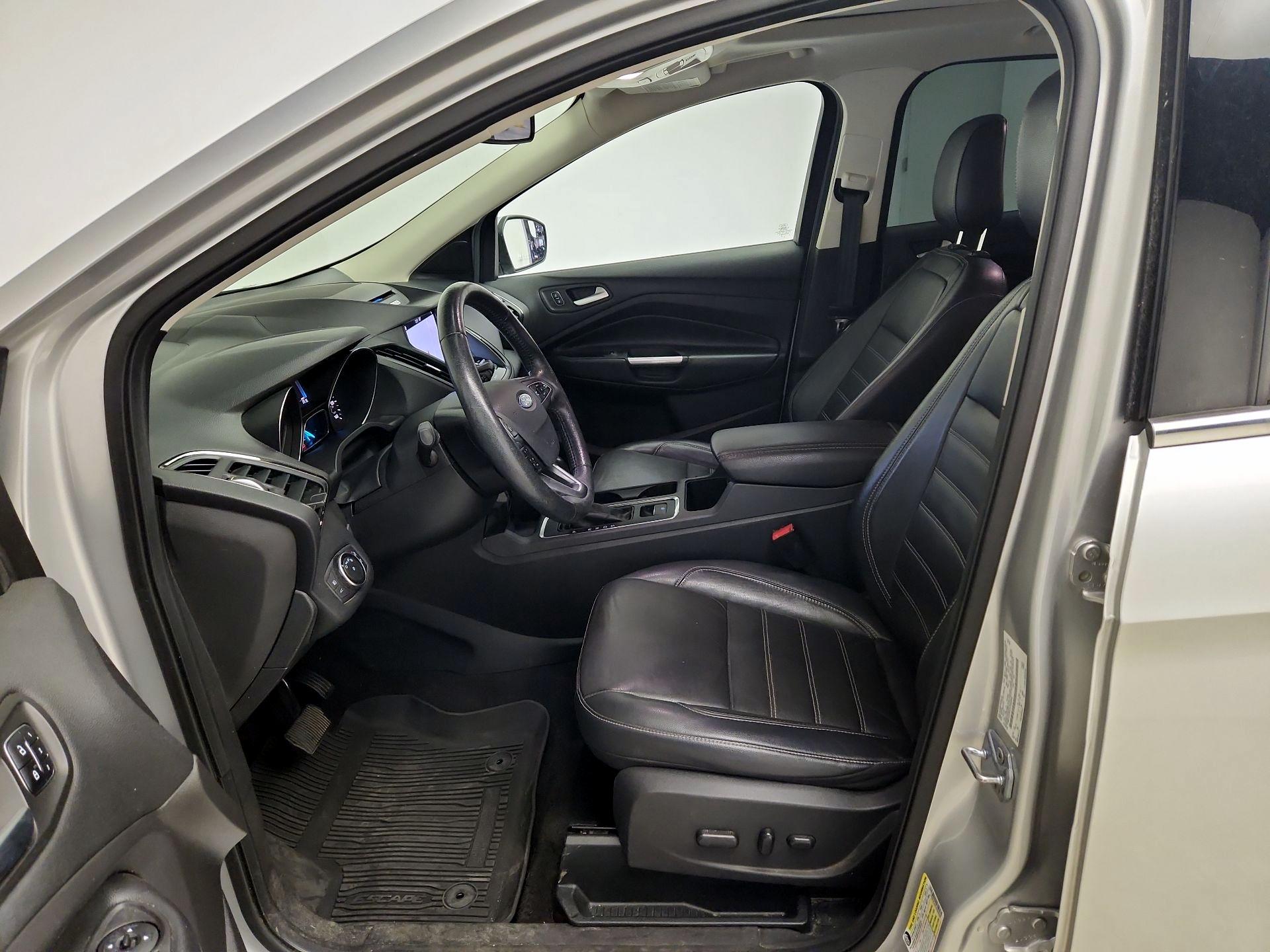 Thumbnail: 2018 Ford Escape - 11