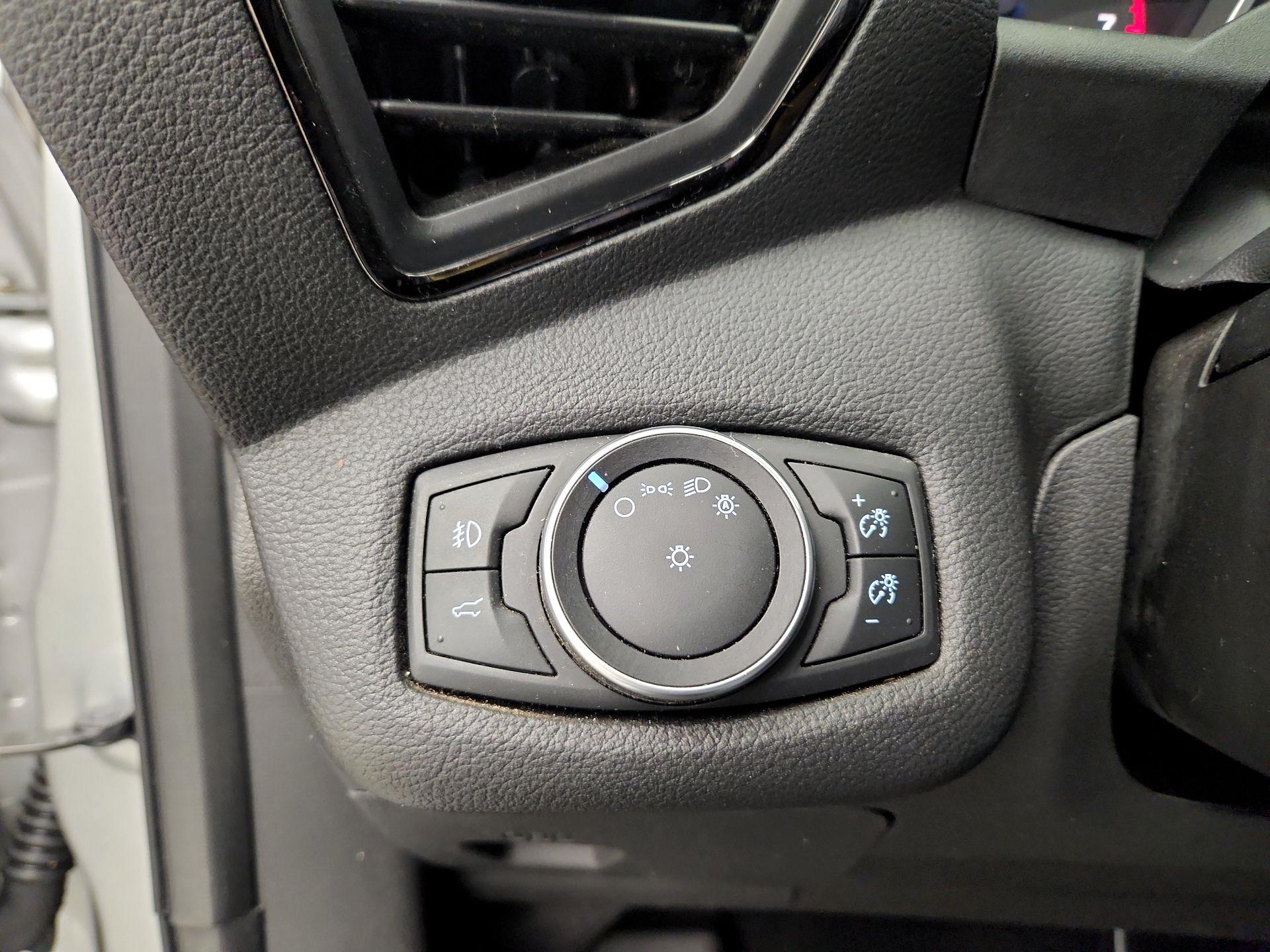 Thumbnail: 2018 Ford Escape - 13