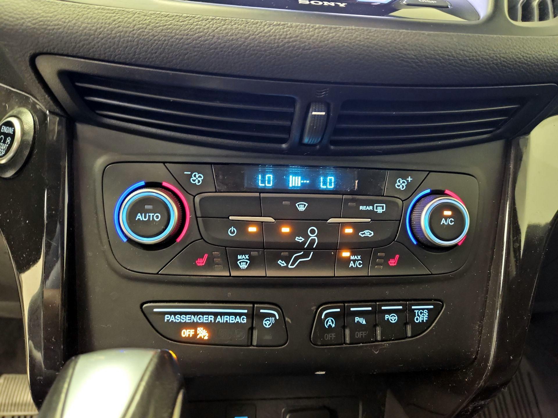 Thumbnail: 2018 Ford Escape - 17