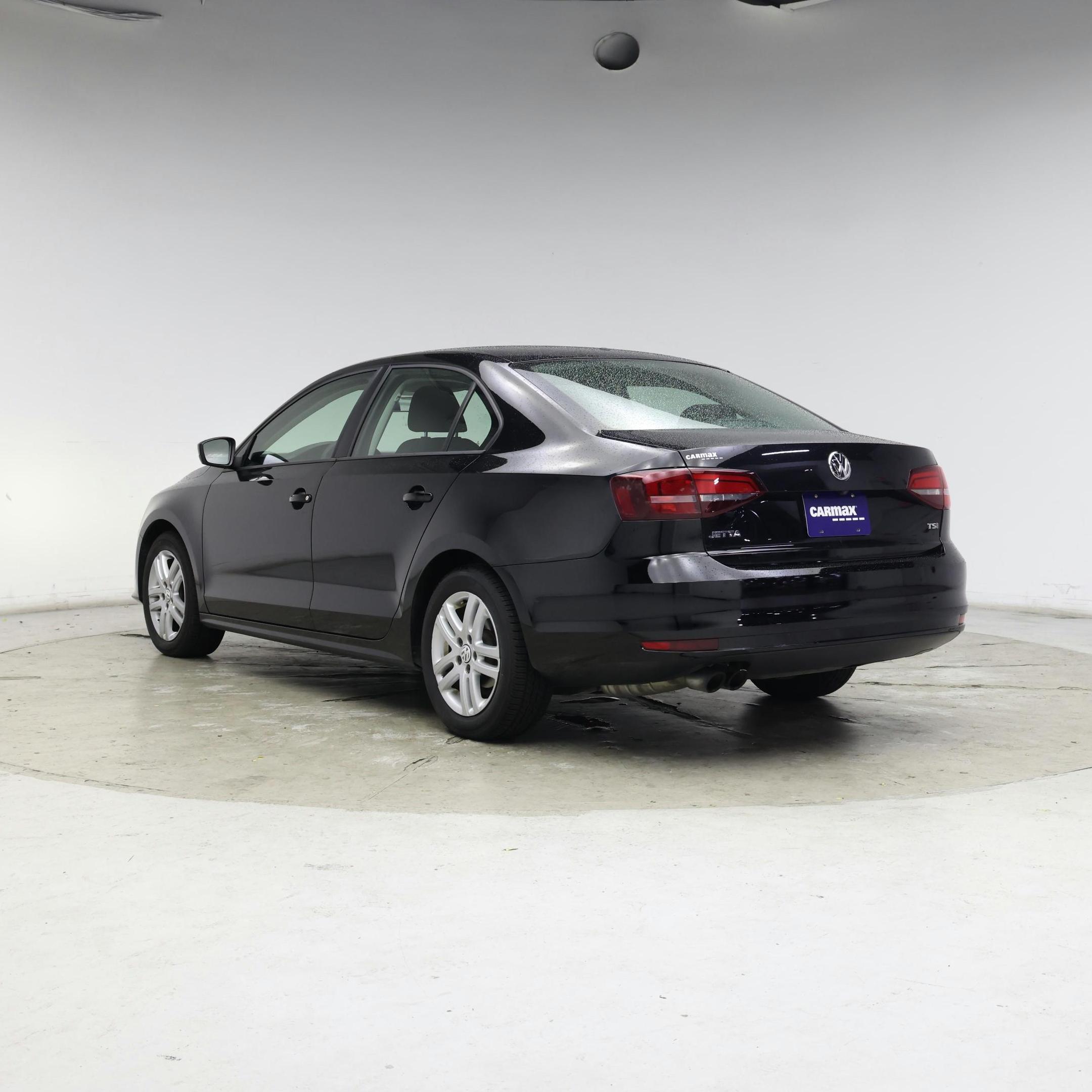 Thumbnail: 2018 Volkswagen Jetta - 2