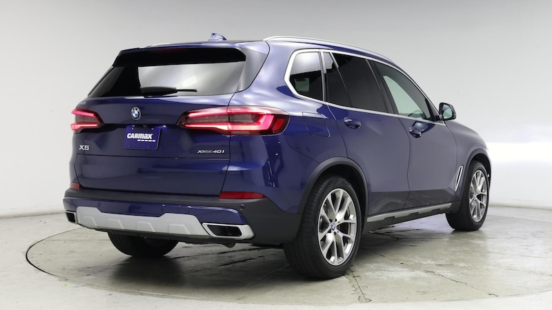 2022 BMW X5 xDrive40i 8