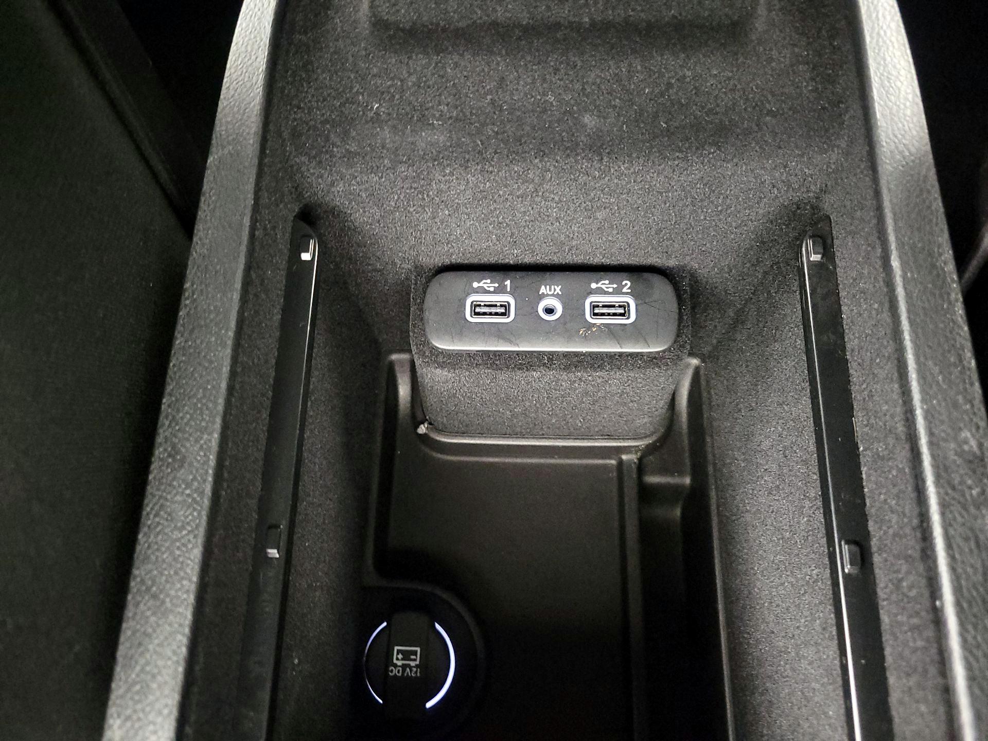 Thumbnail: 2019 Dodge Charger - 16