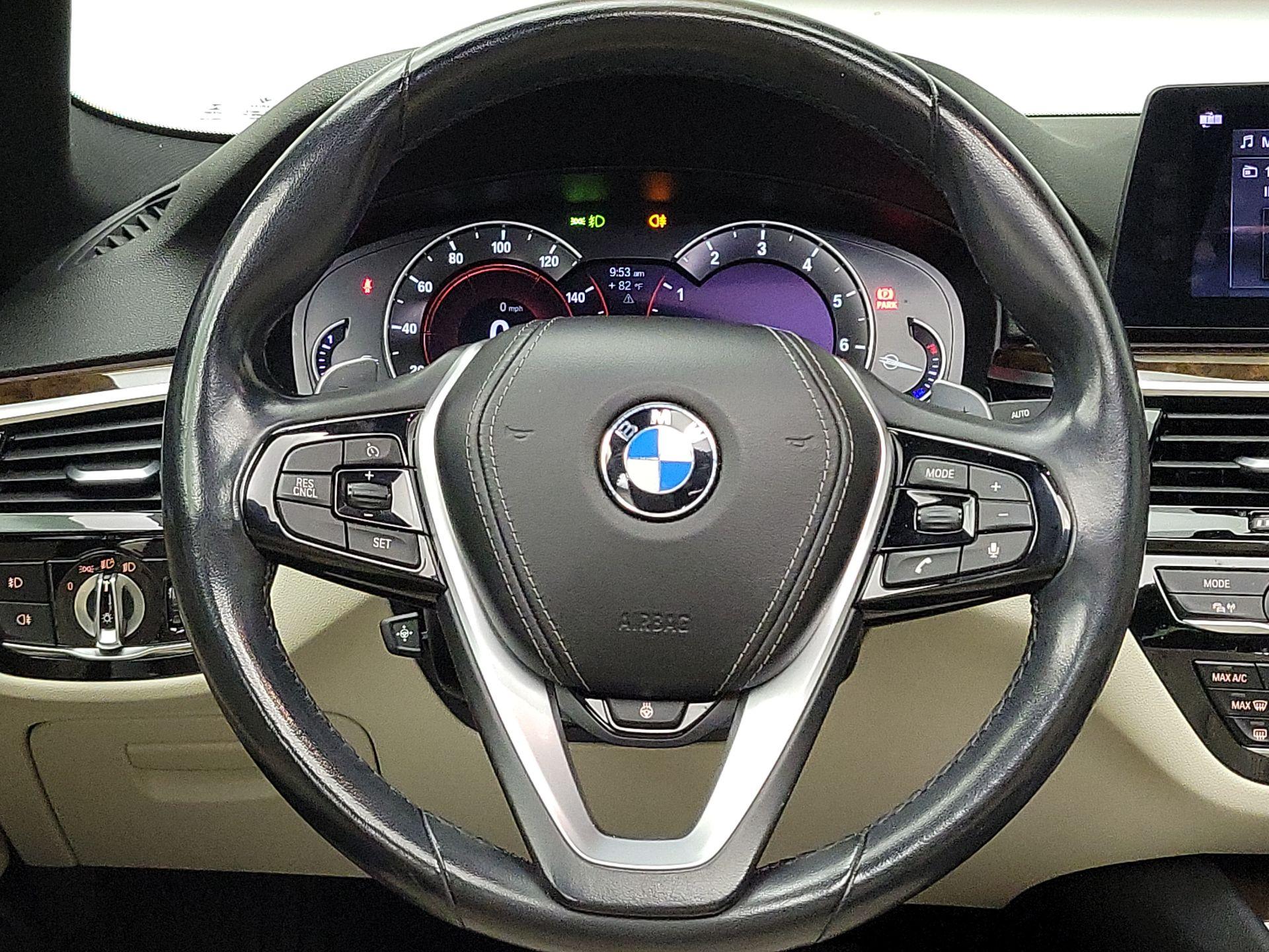 Thumbnail: 2017 BMW 5 Series - 10