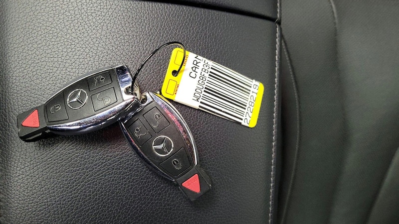 2015 Mercedes-Benz S-Class S 550 23