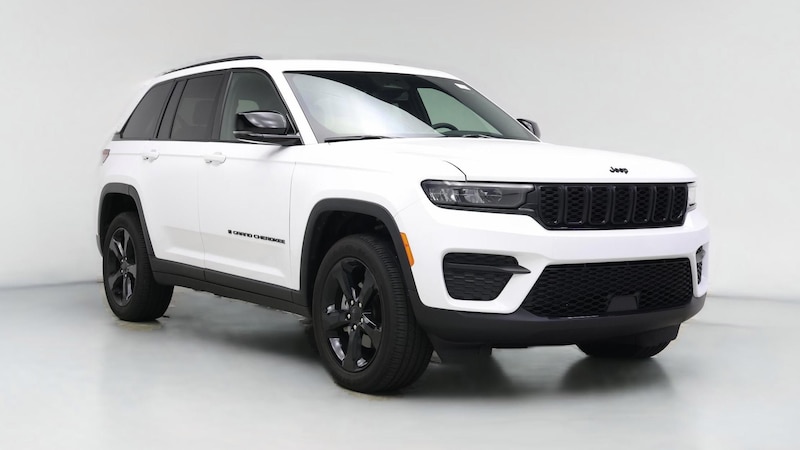 2024 Jeep Grand Cherokee Altitude Hero Image