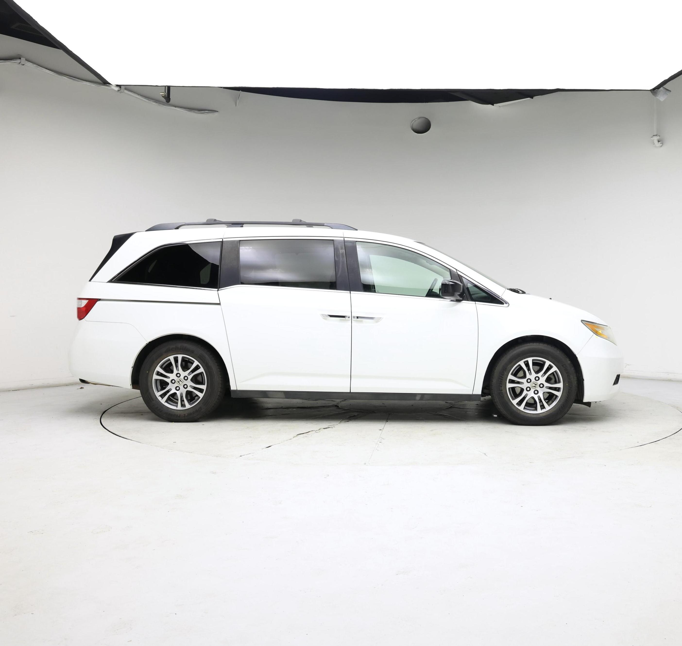 Thumbnail: 2013 Honda Odyssey - 7