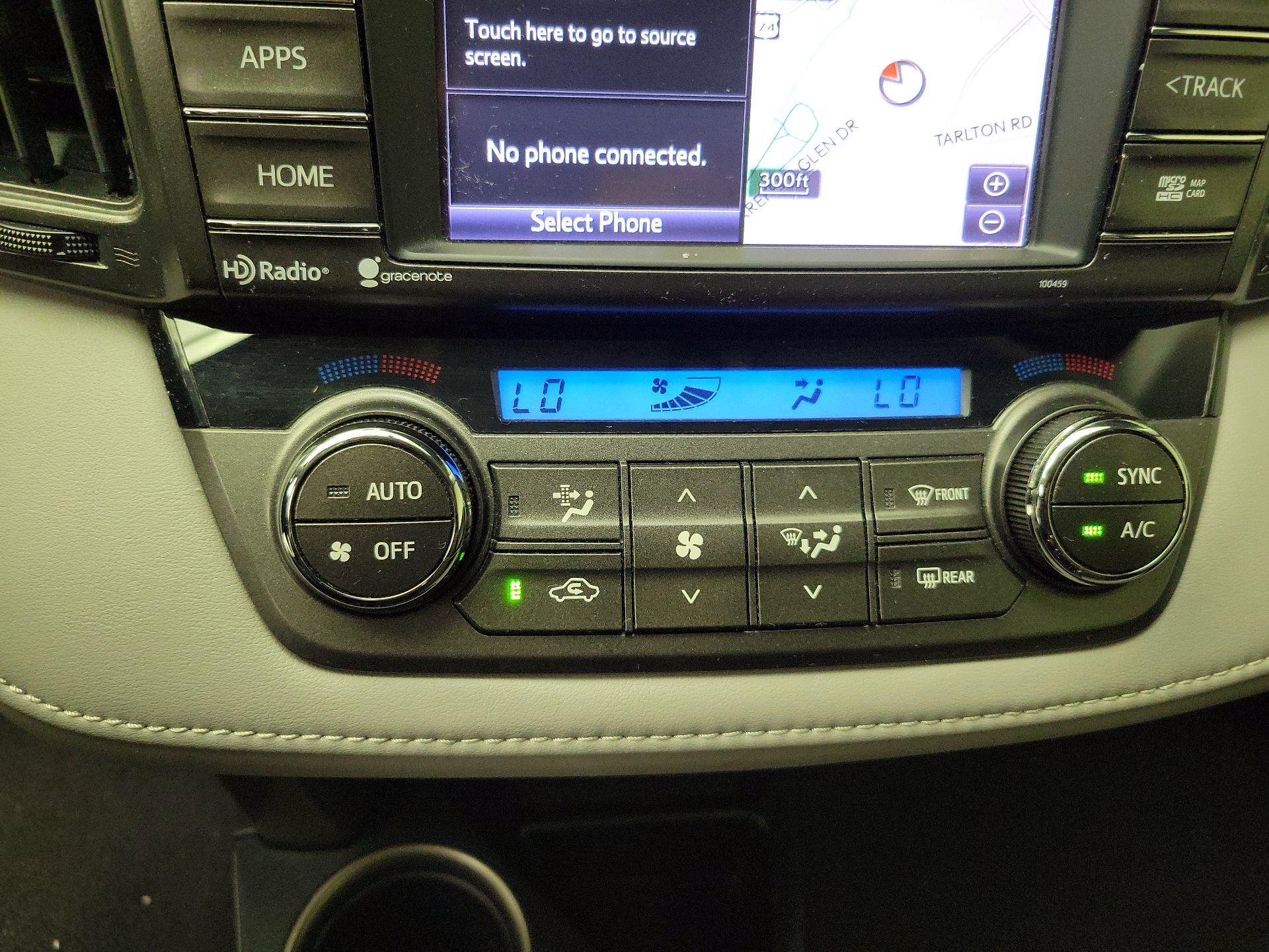 Thumbnail: 2015 Toyota RAV4 - 16