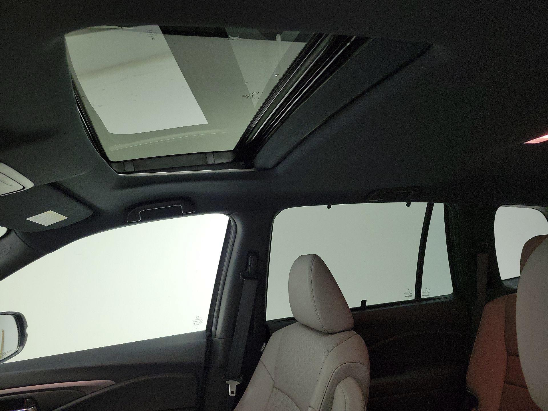 Thumbnail: 2020 Honda Passport - 19