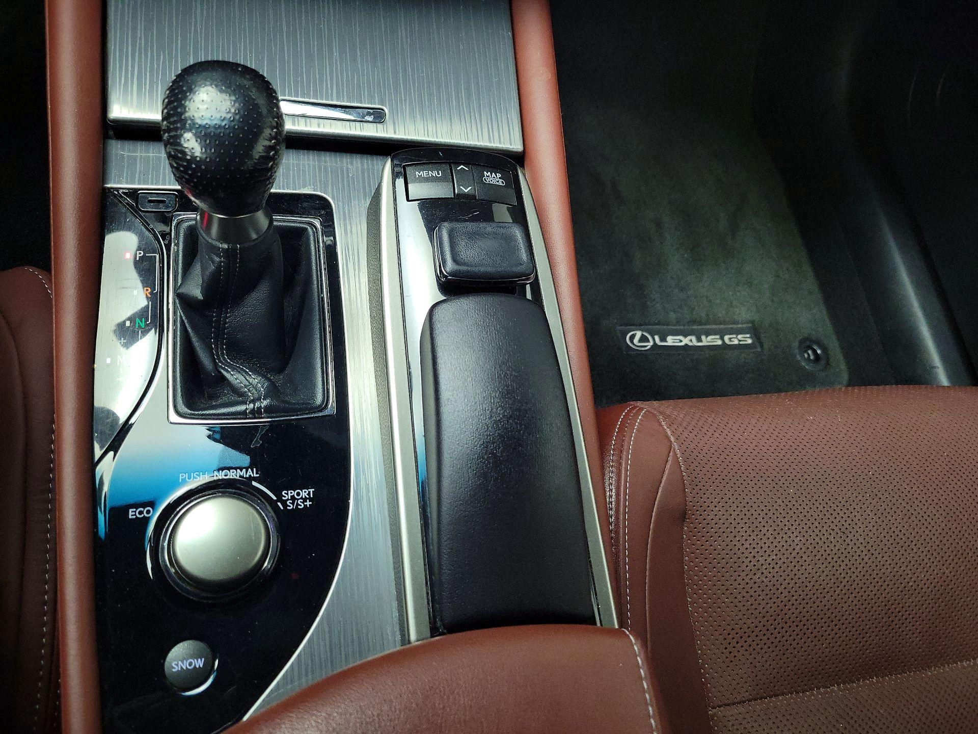 Thumbnail: 2015 Lexus GS - 18