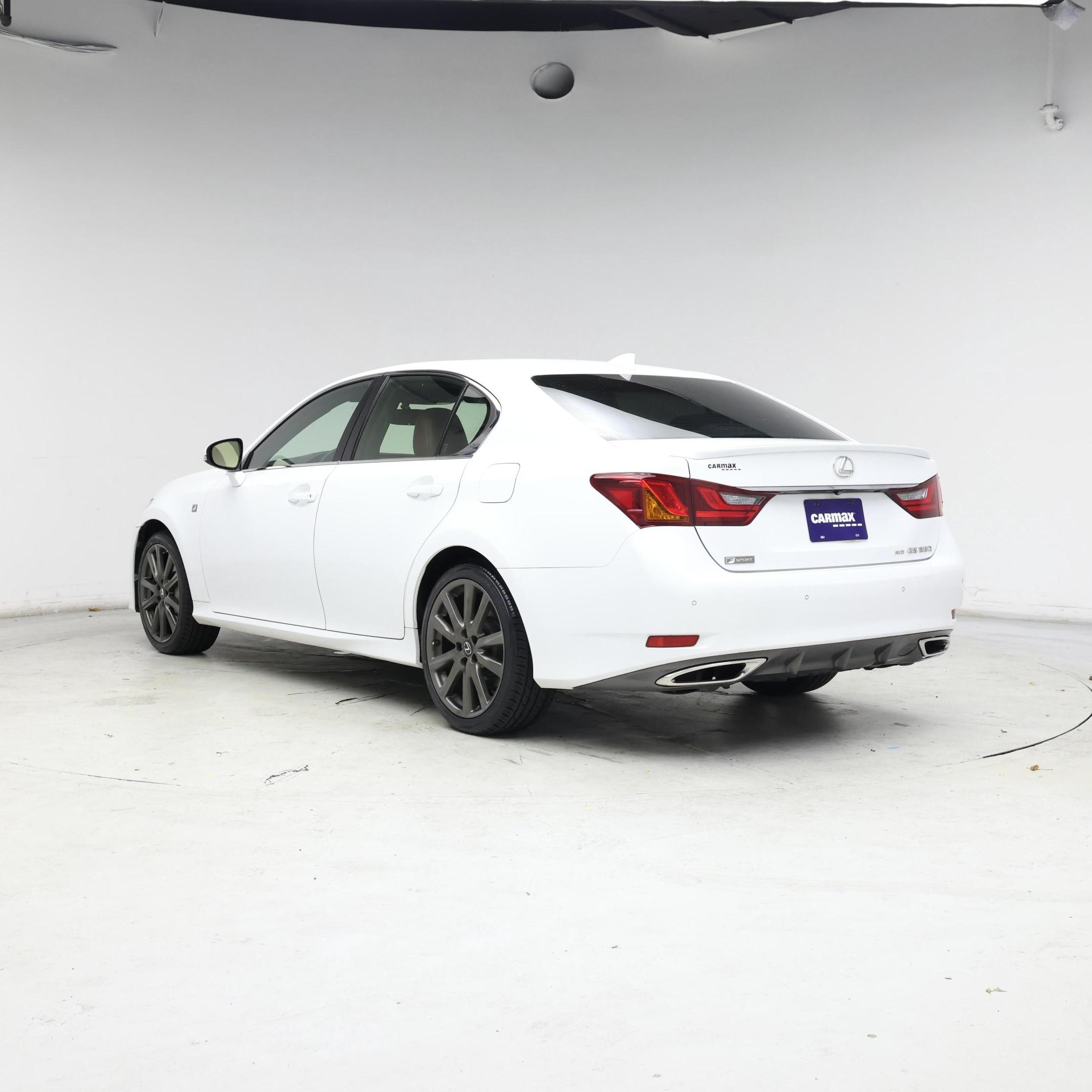 Thumbnail: 2015 Lexus GS - 2