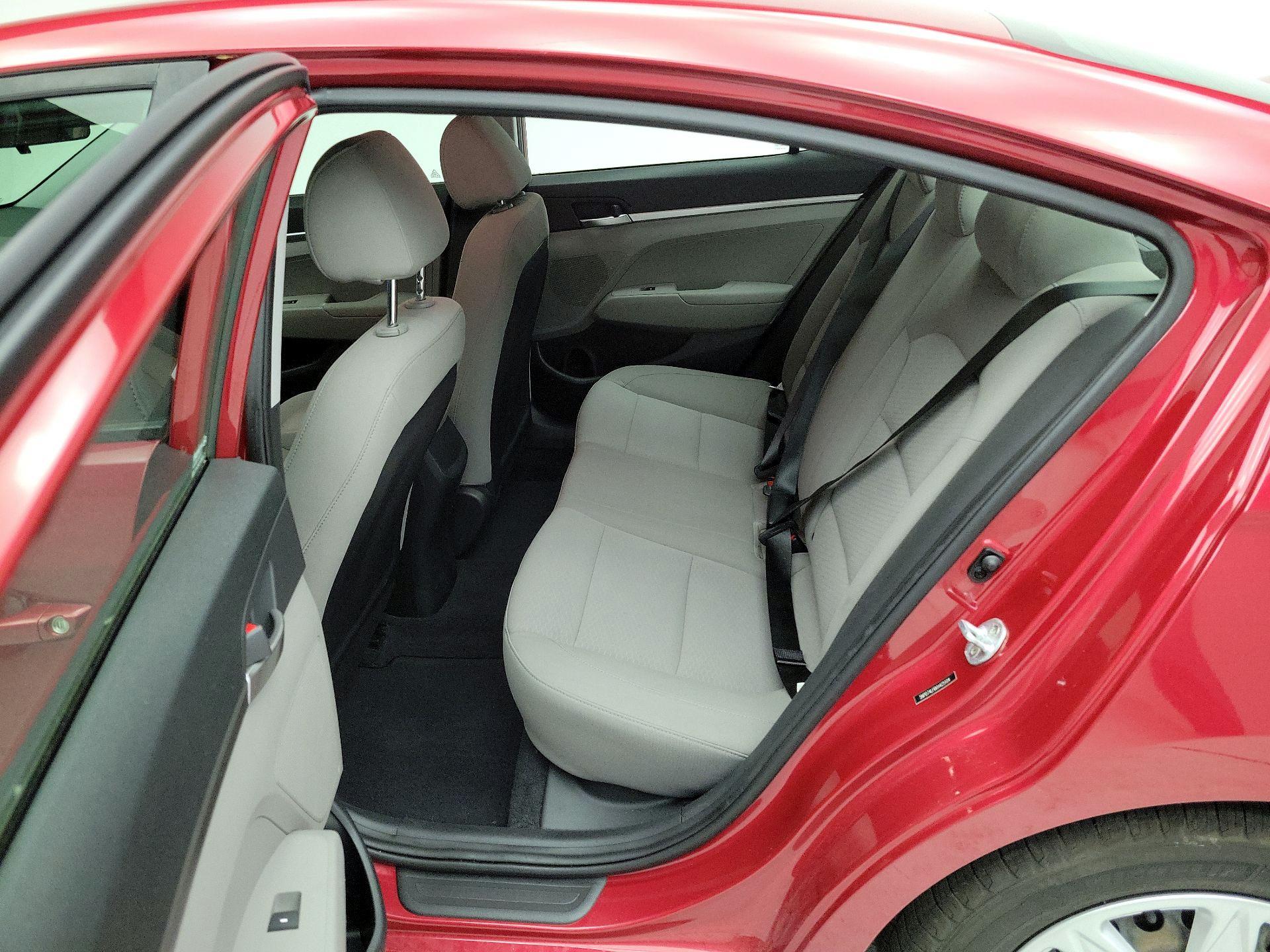 Thumbnail: 2019 Hyundai Elantra - 19