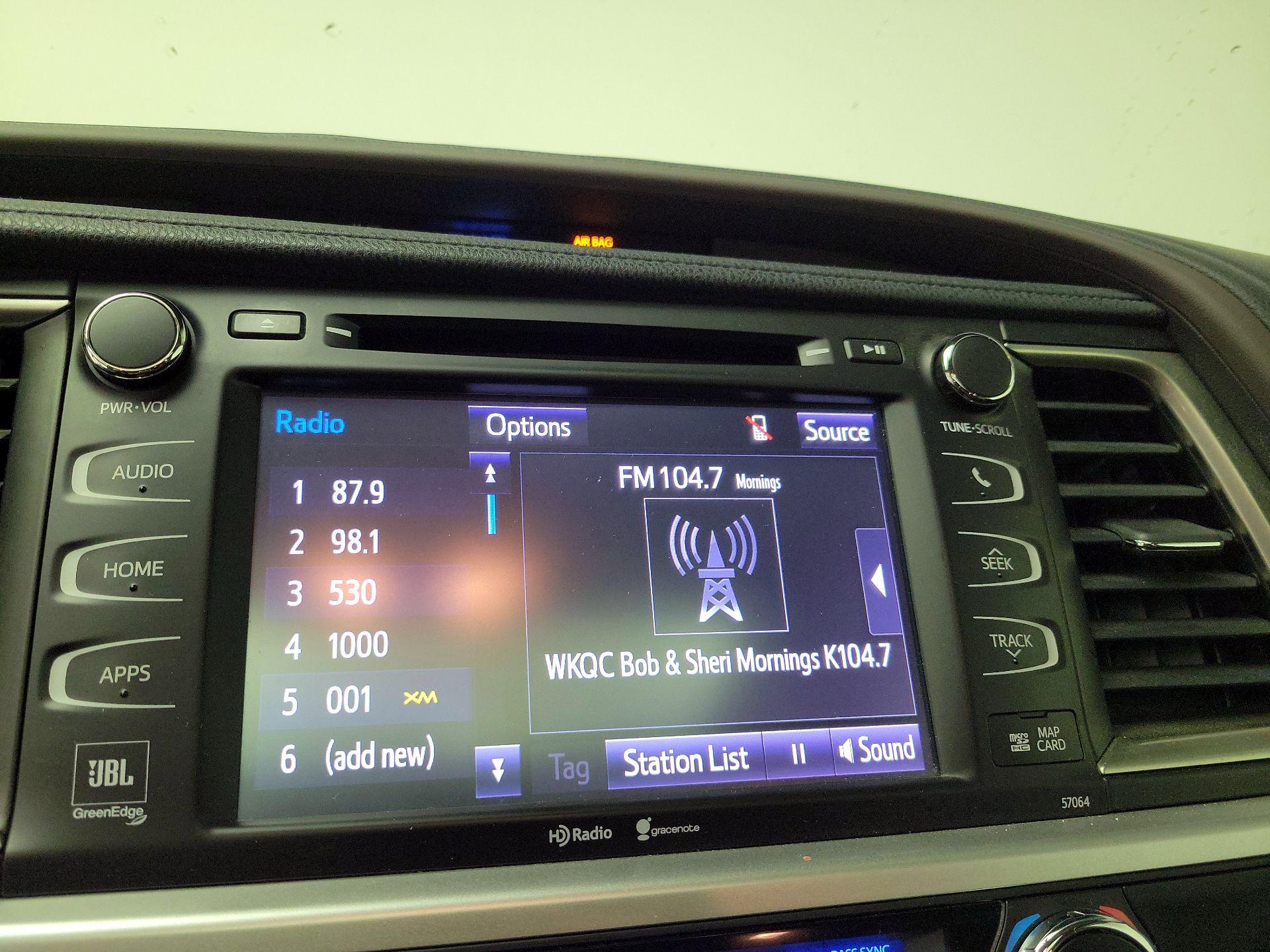 Thumbnail: 2015 Toyota Highlander - 15