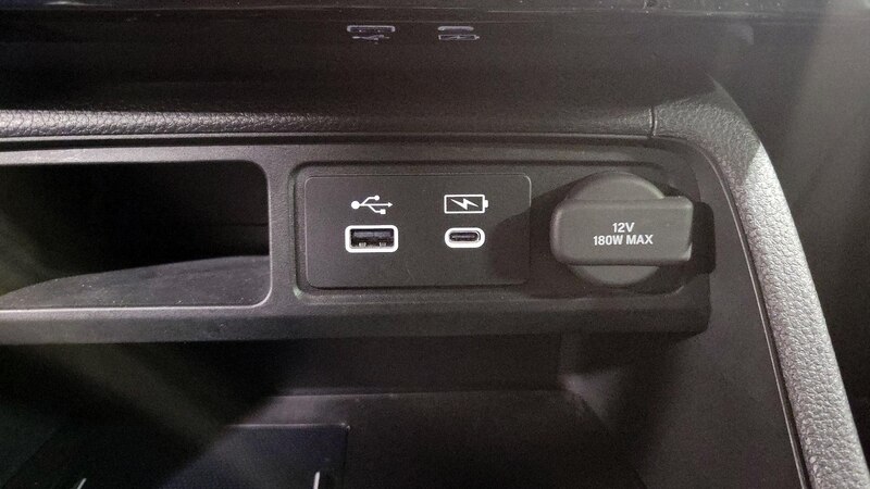 2023 Honda Pilot Touring 19