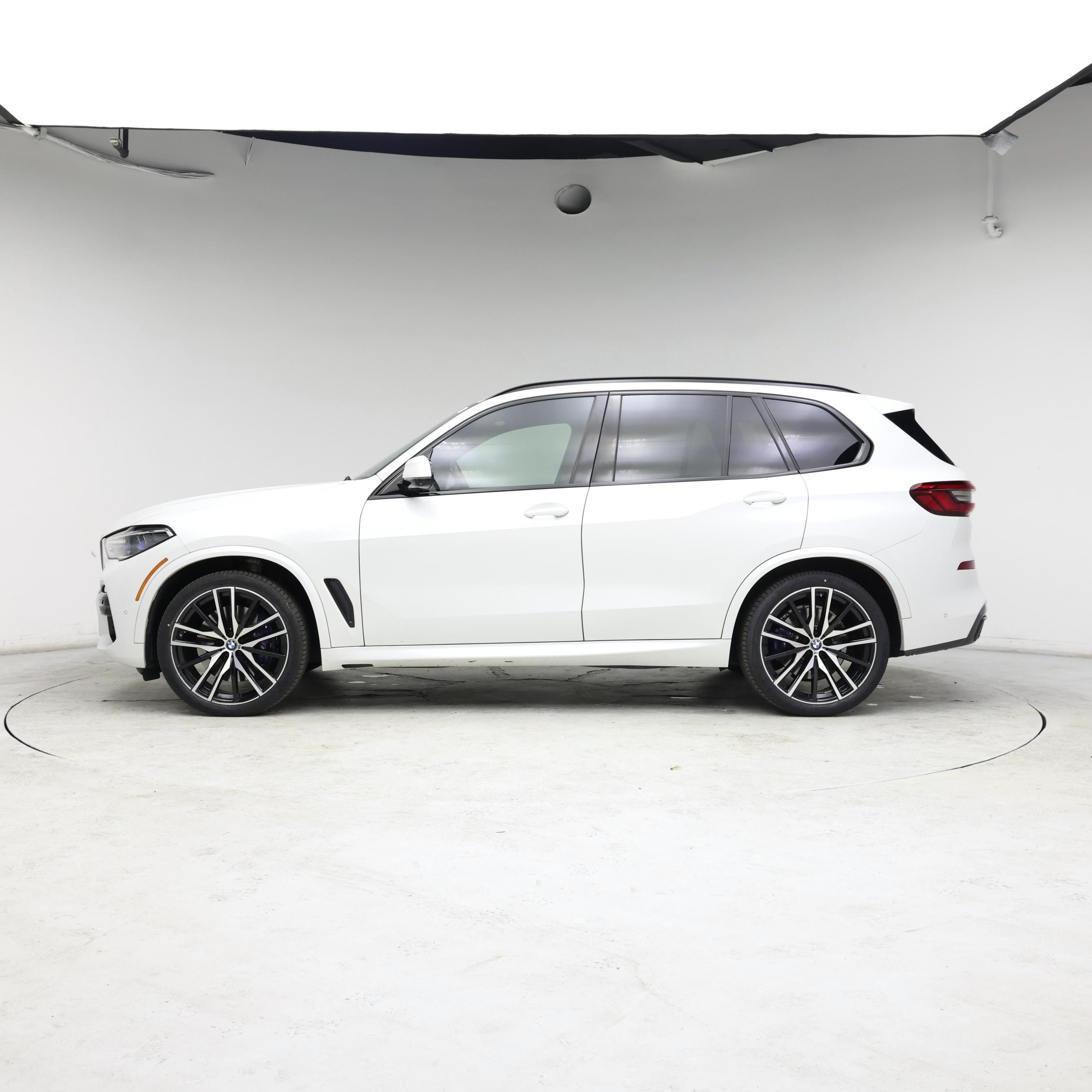 Thumbnail: 2020 BMW X5 - 3