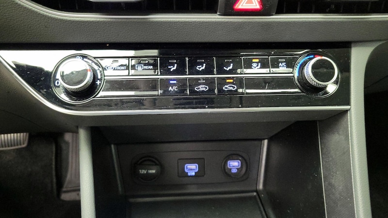 2021 Hyundai Sonata SE 16