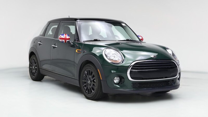 2017 MINI Cooper Hardtop  Hero Image
