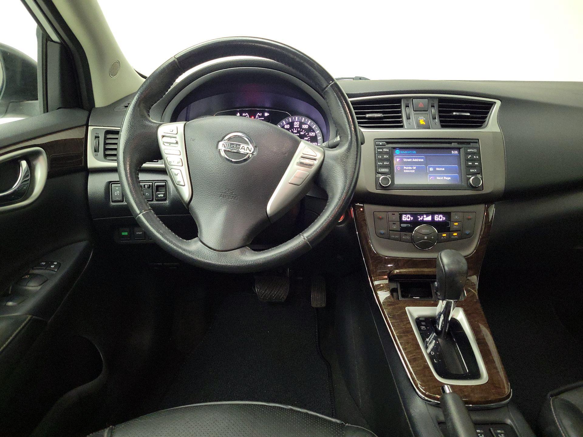Thumbnail: 2014 Nissan Sentra - 10