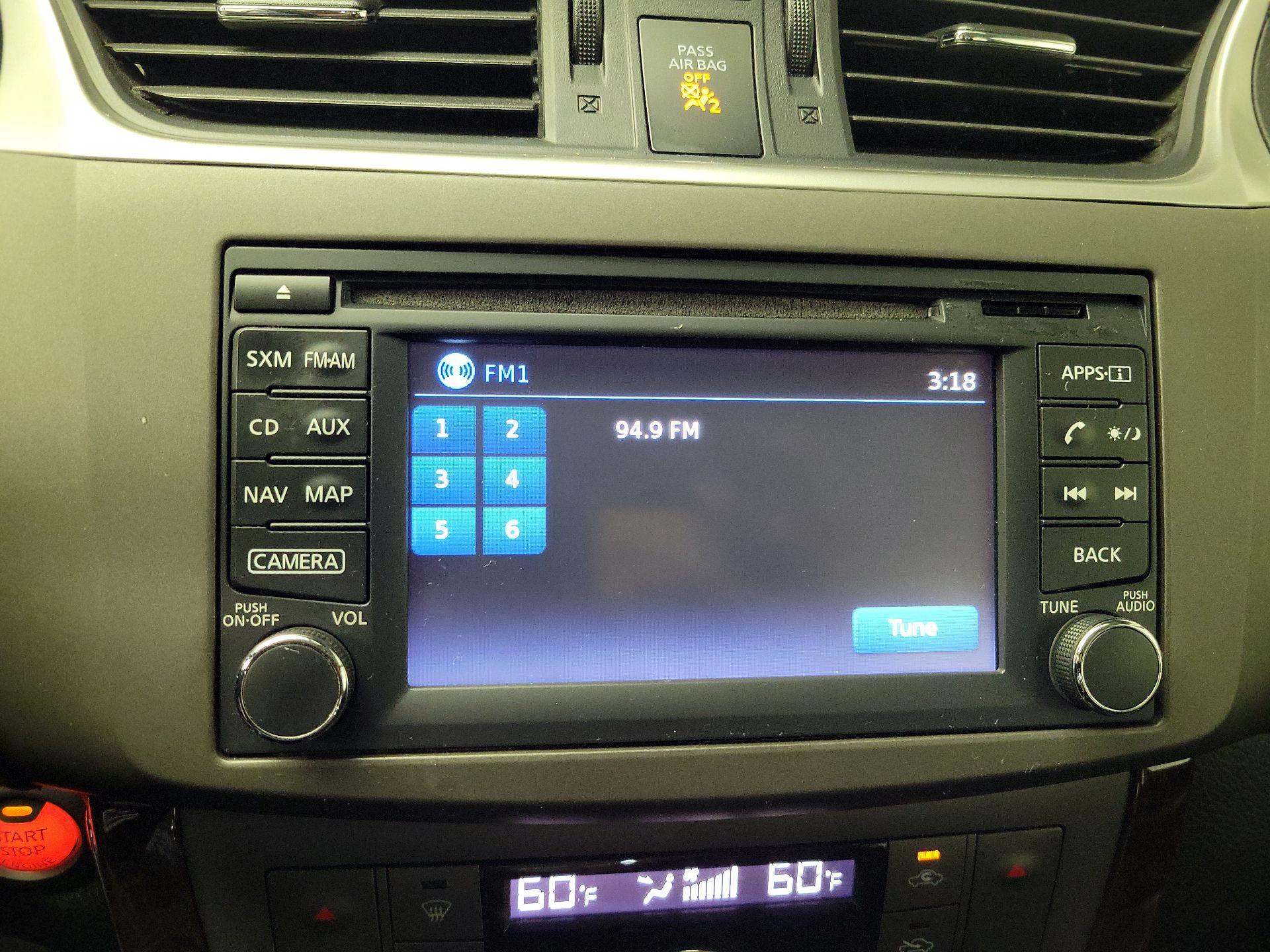Thumbnail: 2014 Nissan Sentra - 16