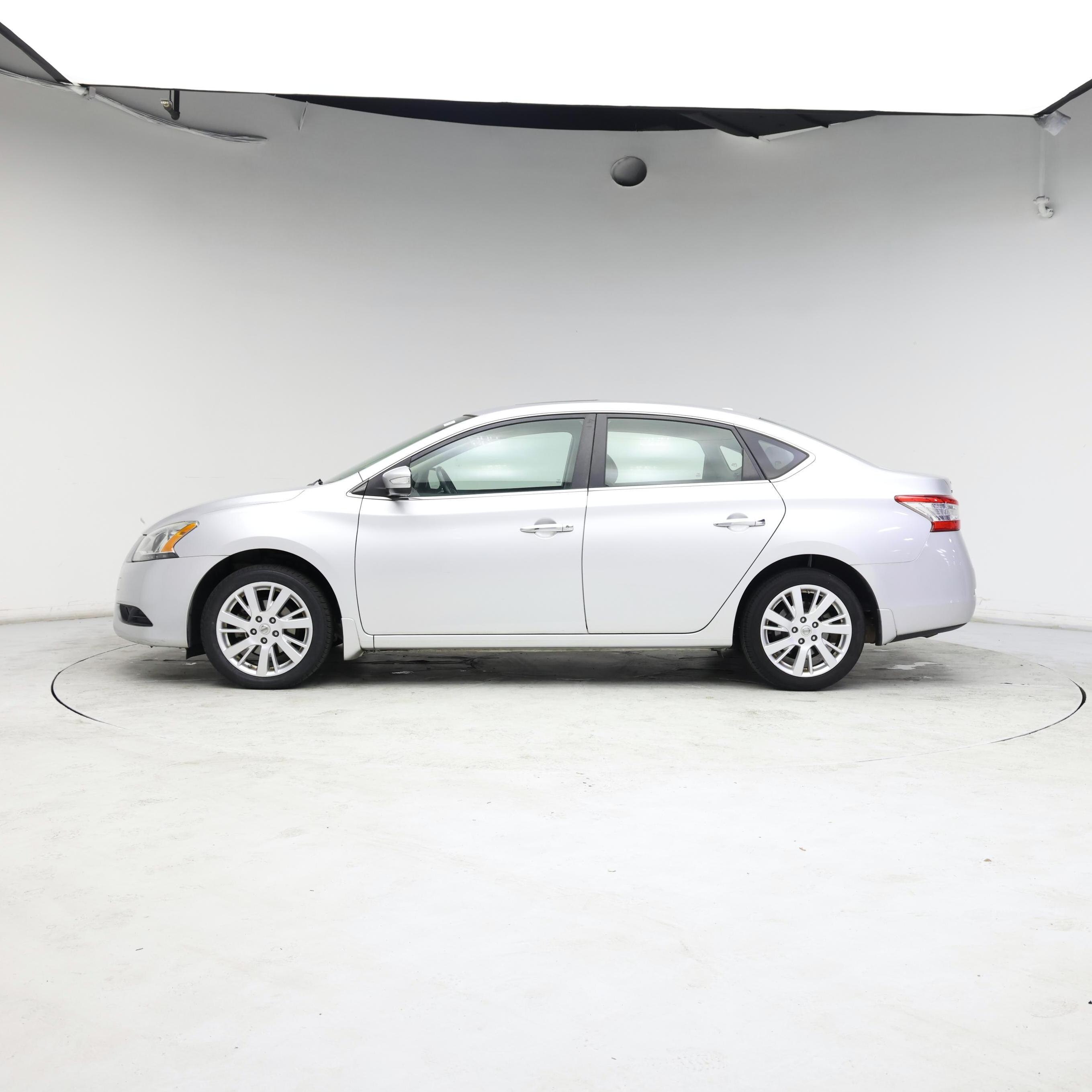 Thumbnail: 2014 Nissan Sentra - 3