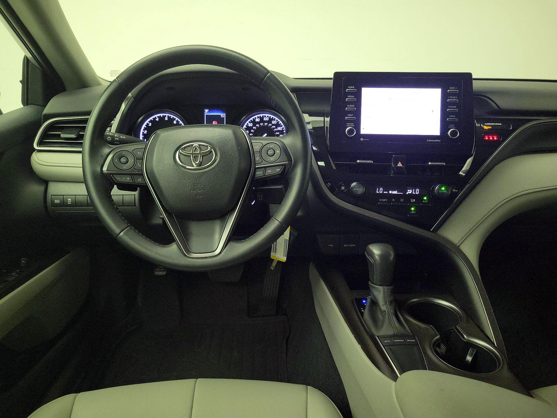 Thumbnail: 2023 Toyota Camry - 10