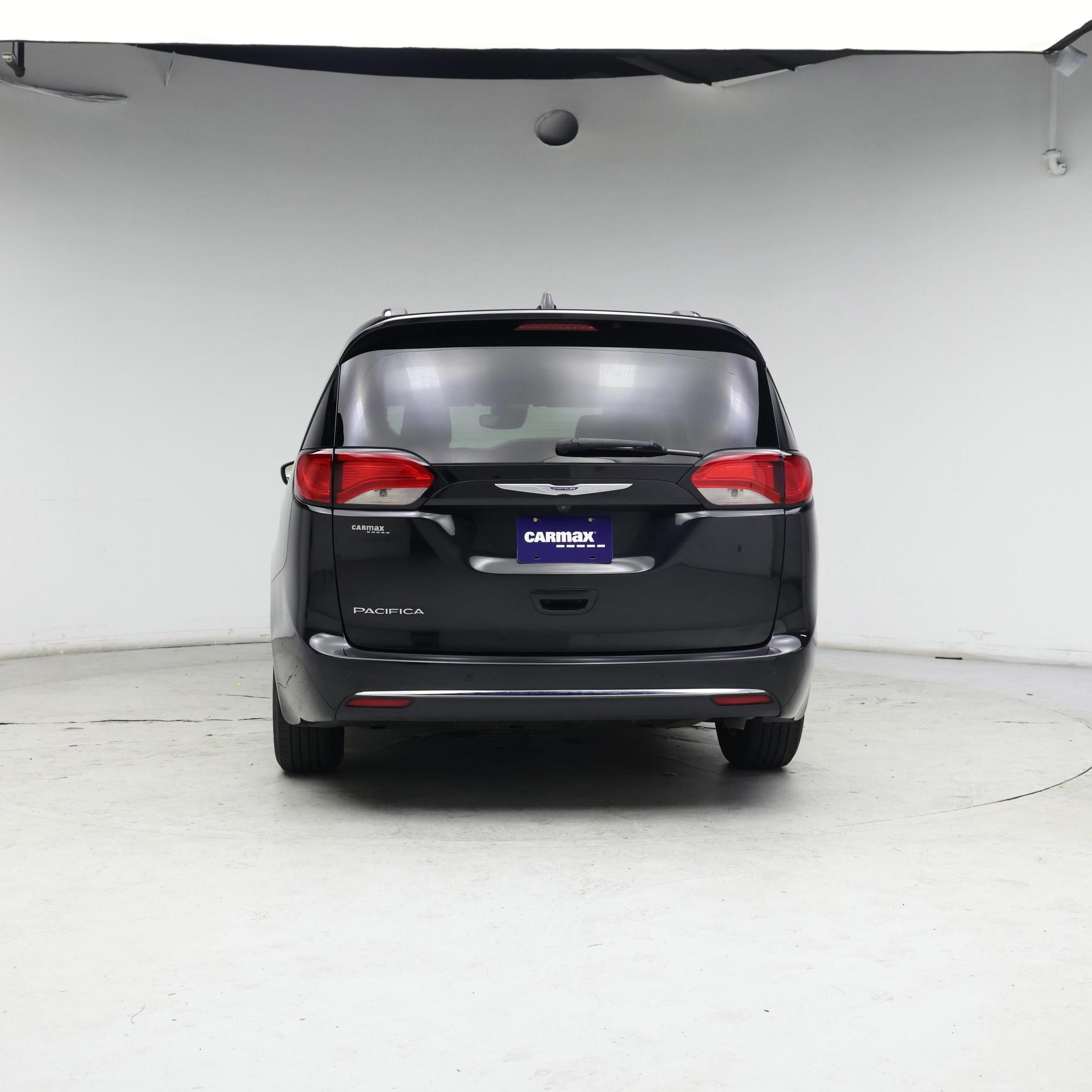 Thumbnail: 2020 Chrysler Pacifica - 6