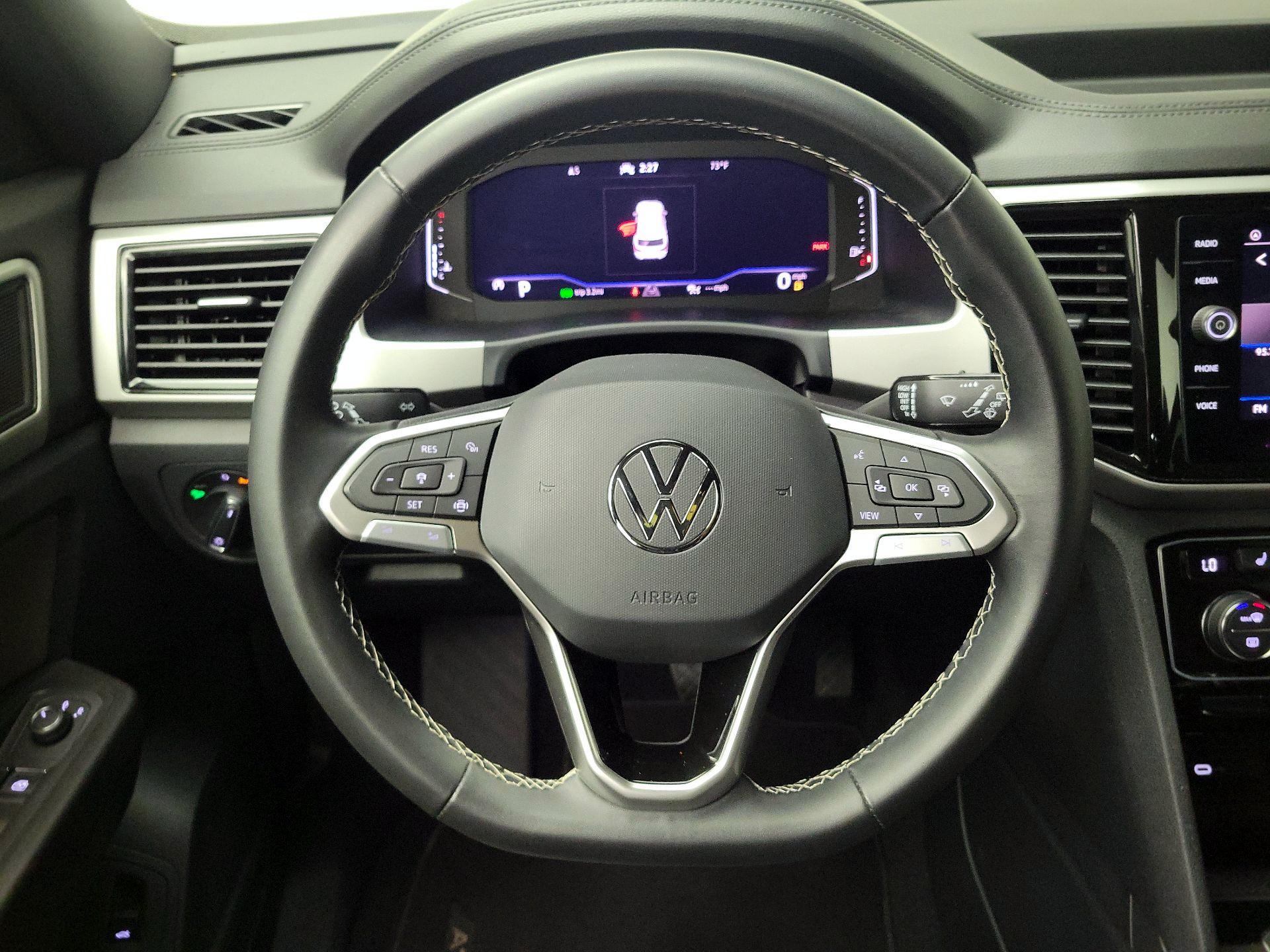 Thumbnail: 2023 Volkswagen Atlas - 10