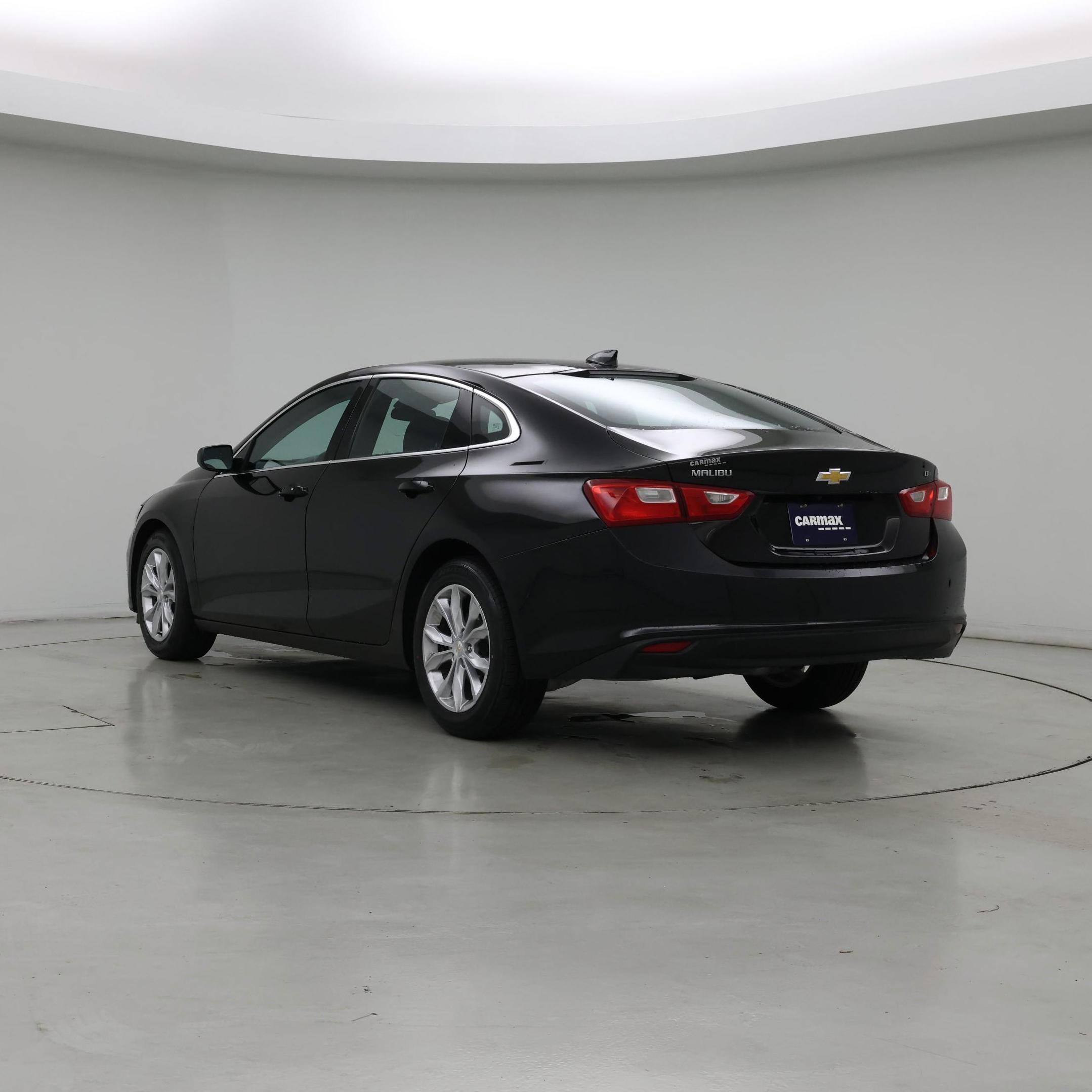Thumbnail: 2023 Chevrolet Malibu - 2