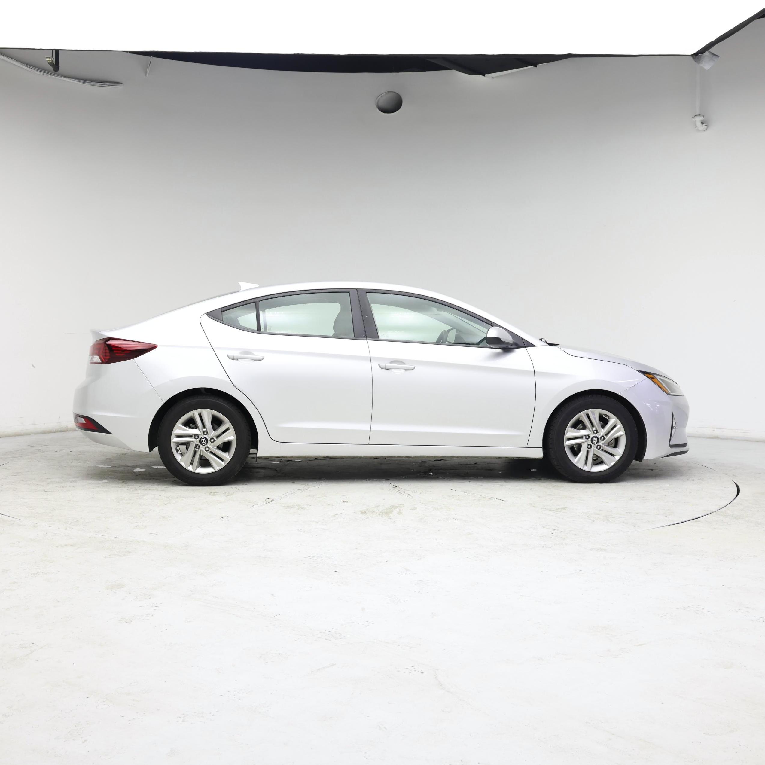 Thumbnail: 2019 Hyundai Elantra - 7