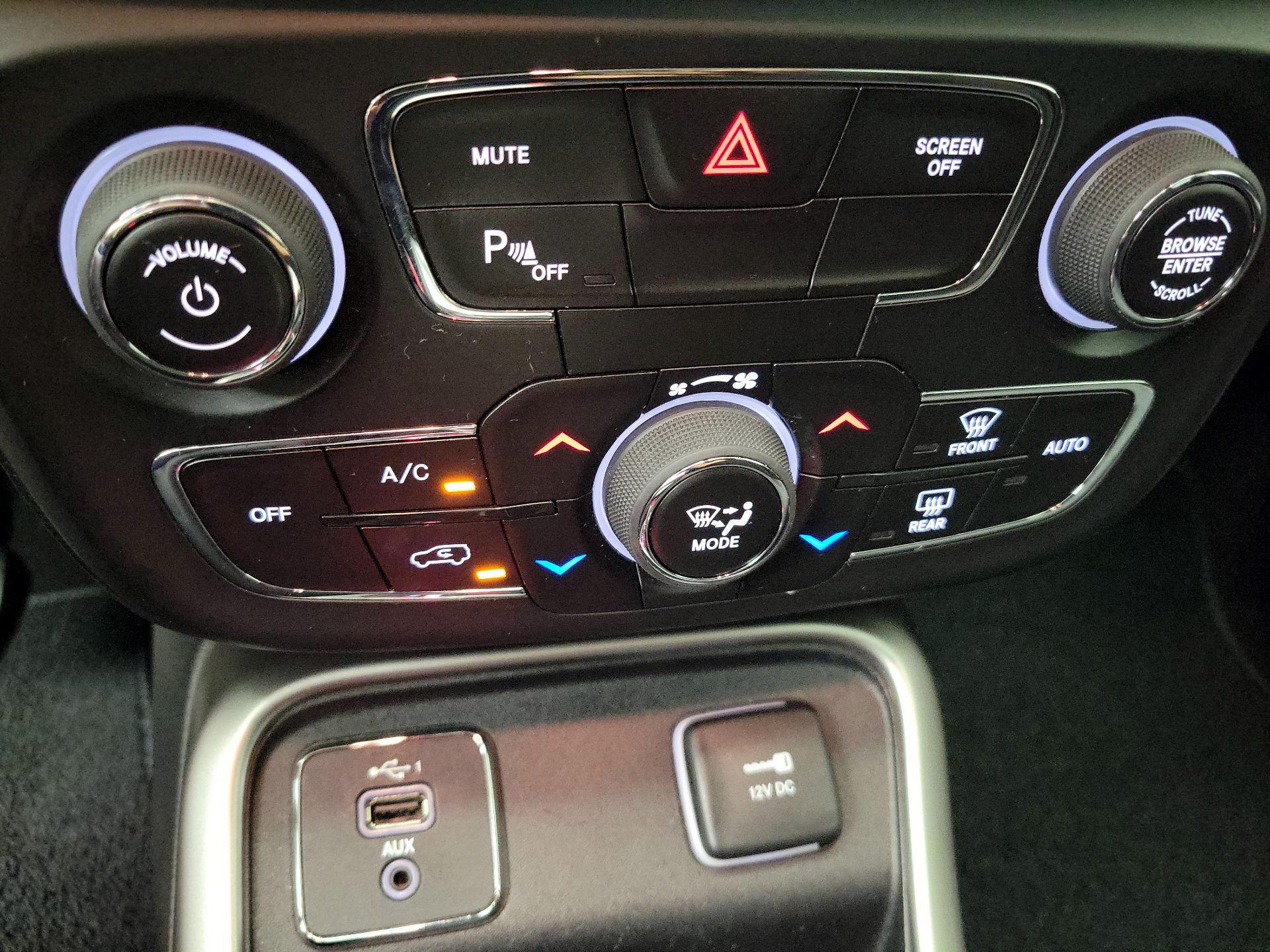 Thumbnail: 2019 Jeep Compass - 16