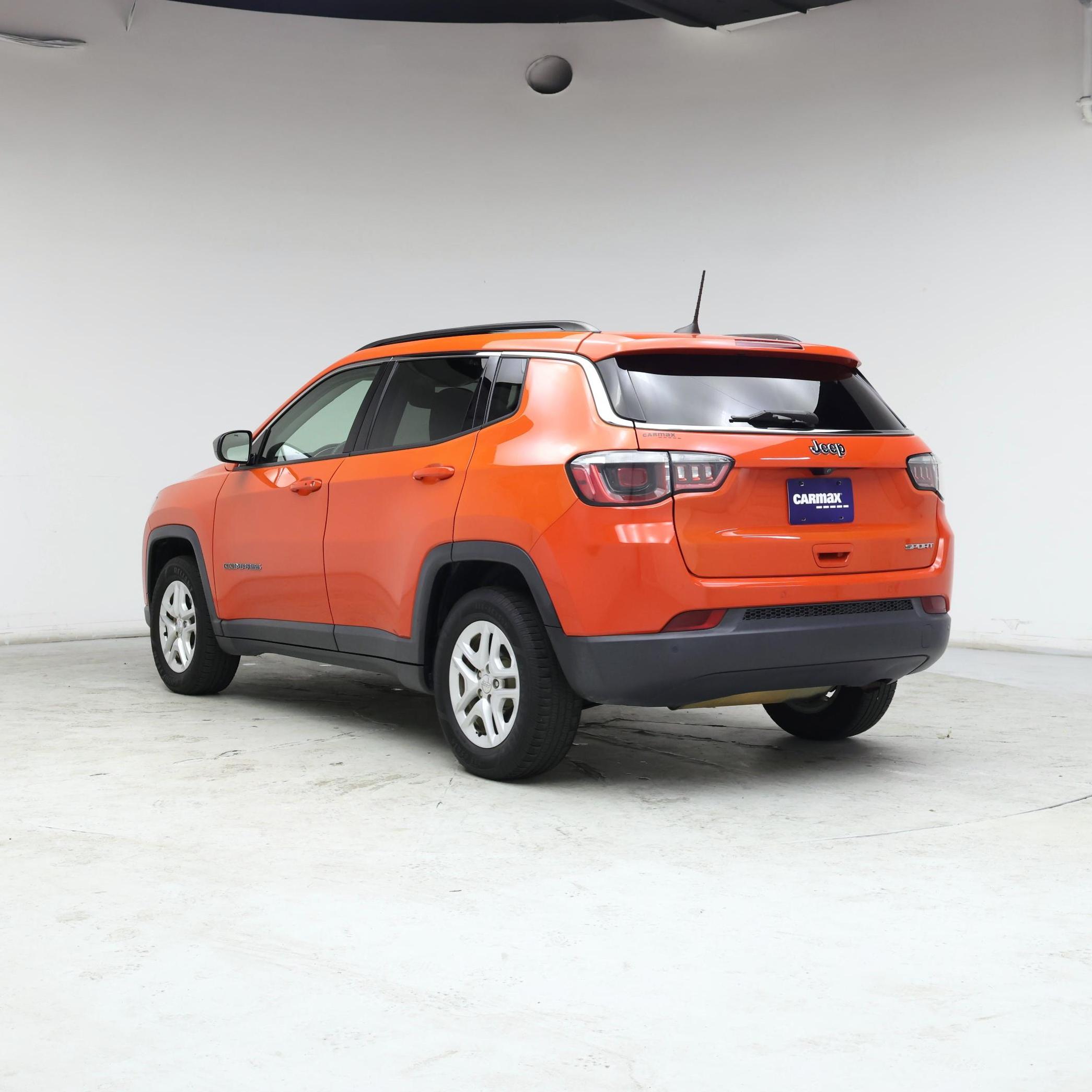 Thumbnail: 2019 Jeep Compass - 2