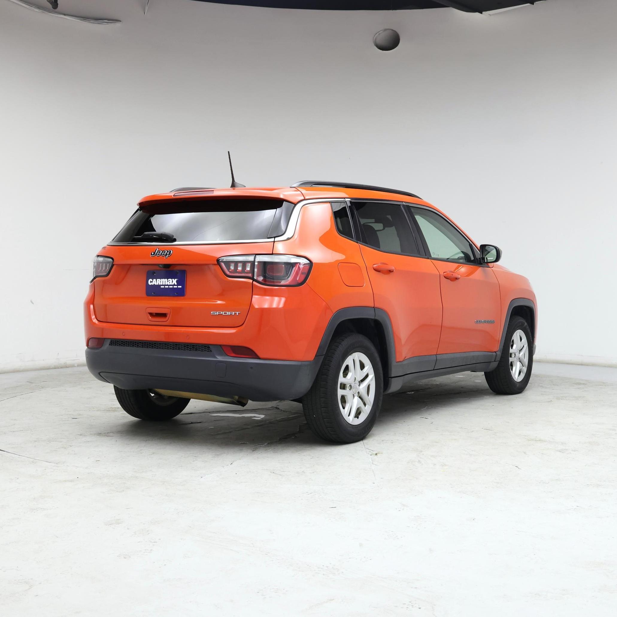 Thumbnail: 2019 Jeep Compass - 8